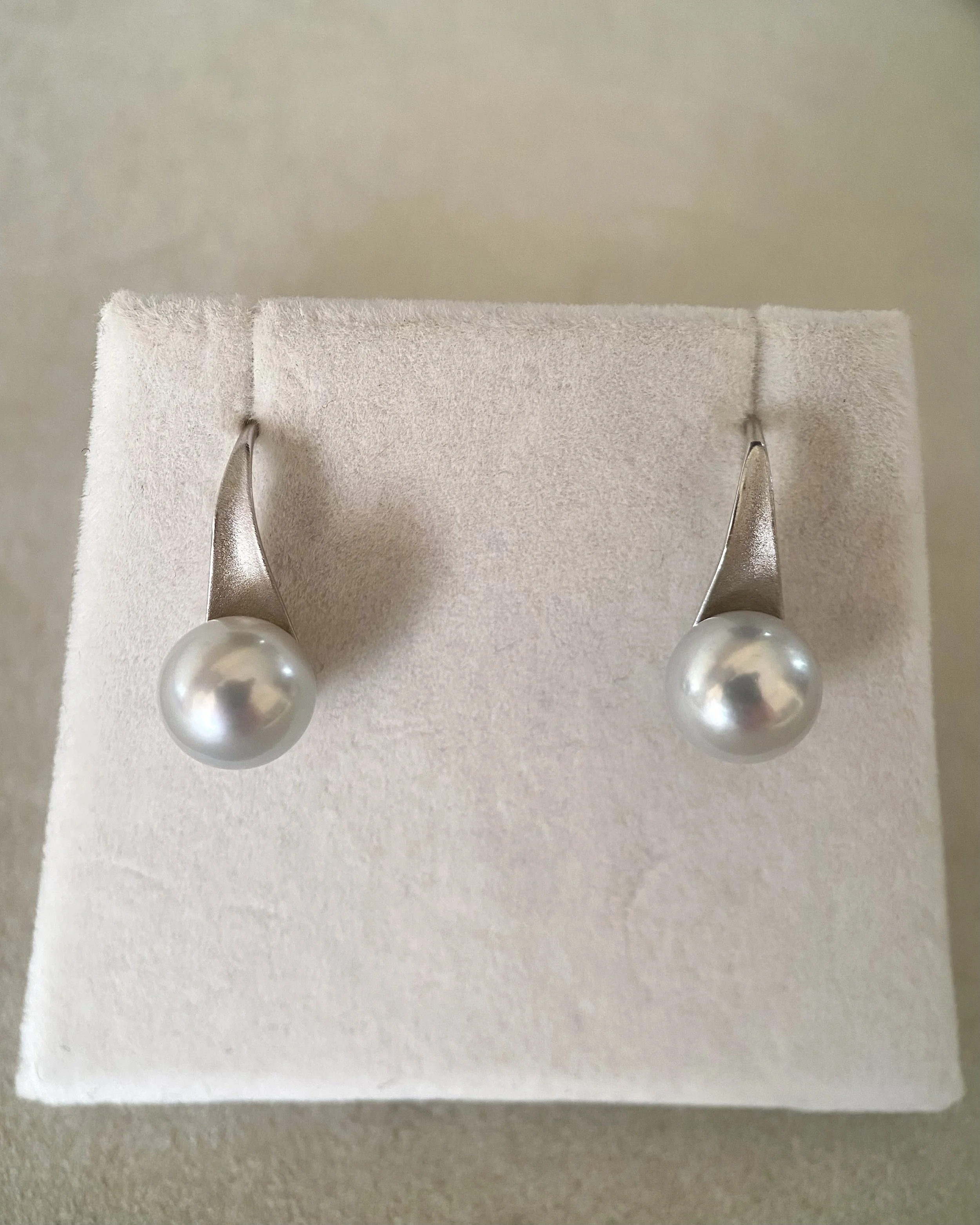 8.1mm Silver-Grey Blue Japanese Madama Akoya Pearl Hook Earrings, Mirror Lustre, Sculptural Satin-Brushed S925 Silver, Show Piece Starlit Pearls