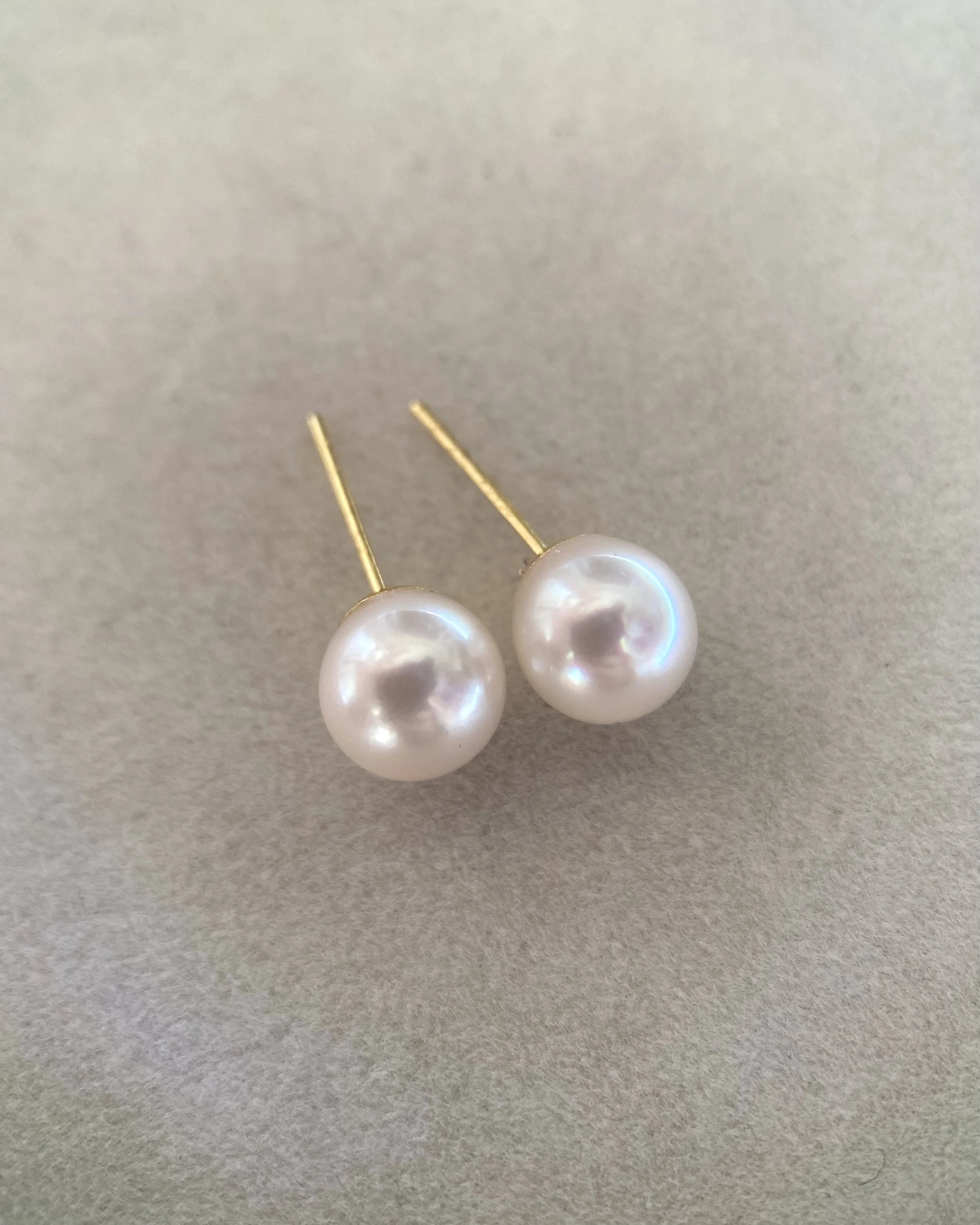 Premium 7-7.5mm Silky White Japanese Akoya Pearl Stud Earrings – Radiant Glow, Thick 18K Solid Gold Posts Starlit Pearls
