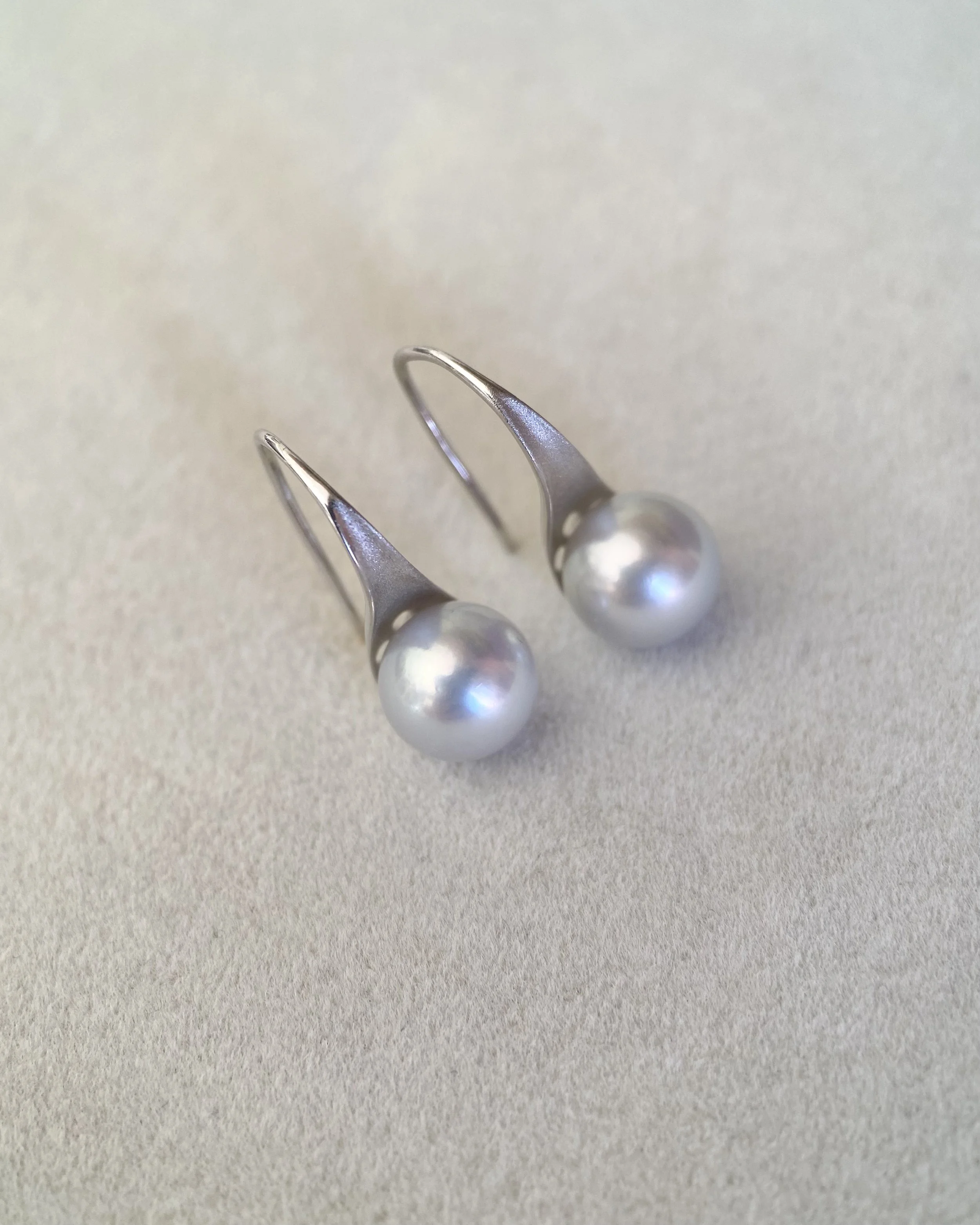 8.1mm Silver-Grey Blue Japanese Madama Akoya Pearl Hook Earrings, Mirror Lustre, Sculptural Satin-Brushed S925 Silver, Show Piece Starlit Pearls