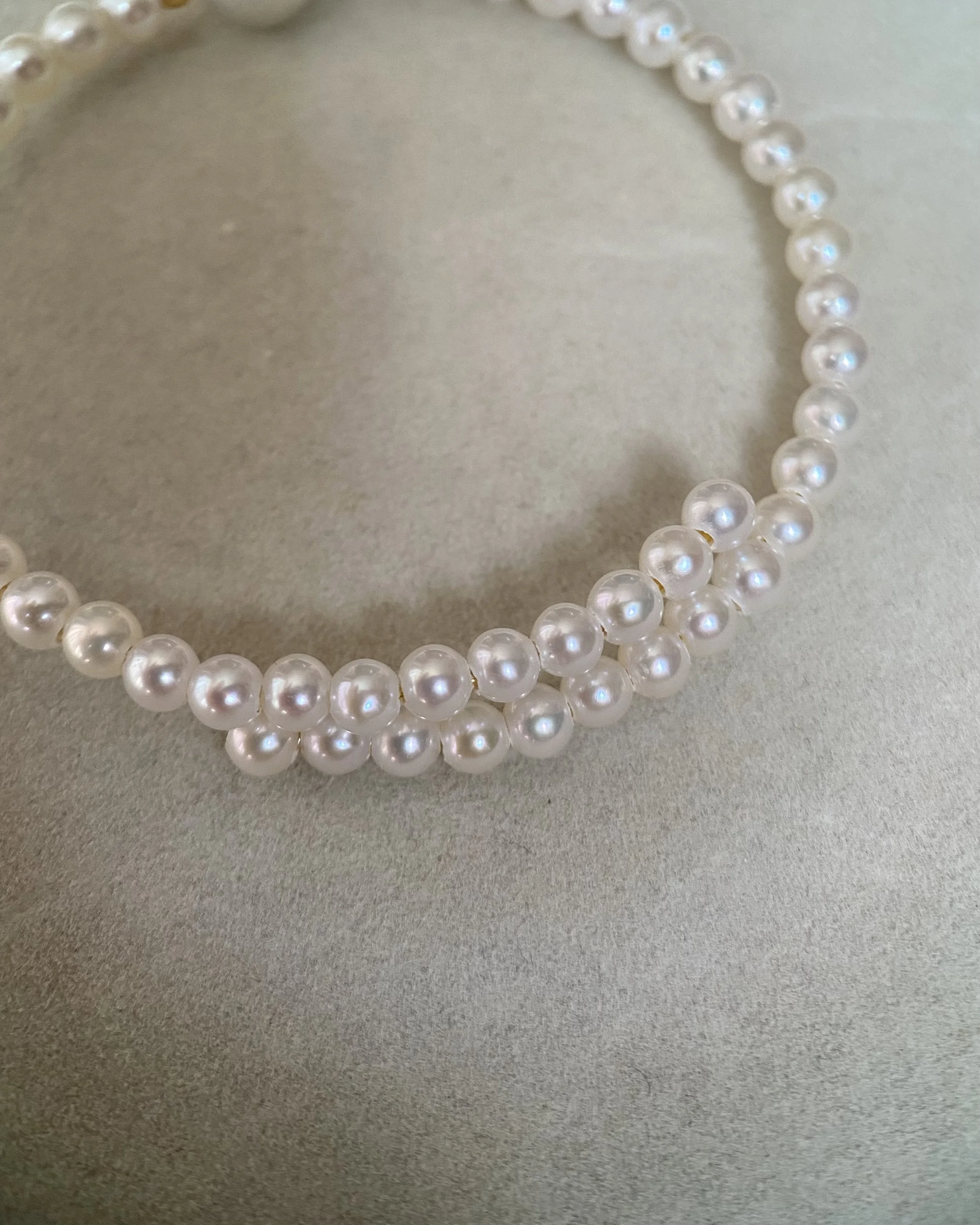 Specially Selected Japanese Silver-White Madama Akoya Pearl Bracelet 7.8mm, Mirror Lustre,Freshwater Pearls, Faceted 18K Gold Accents Starlit Pearls