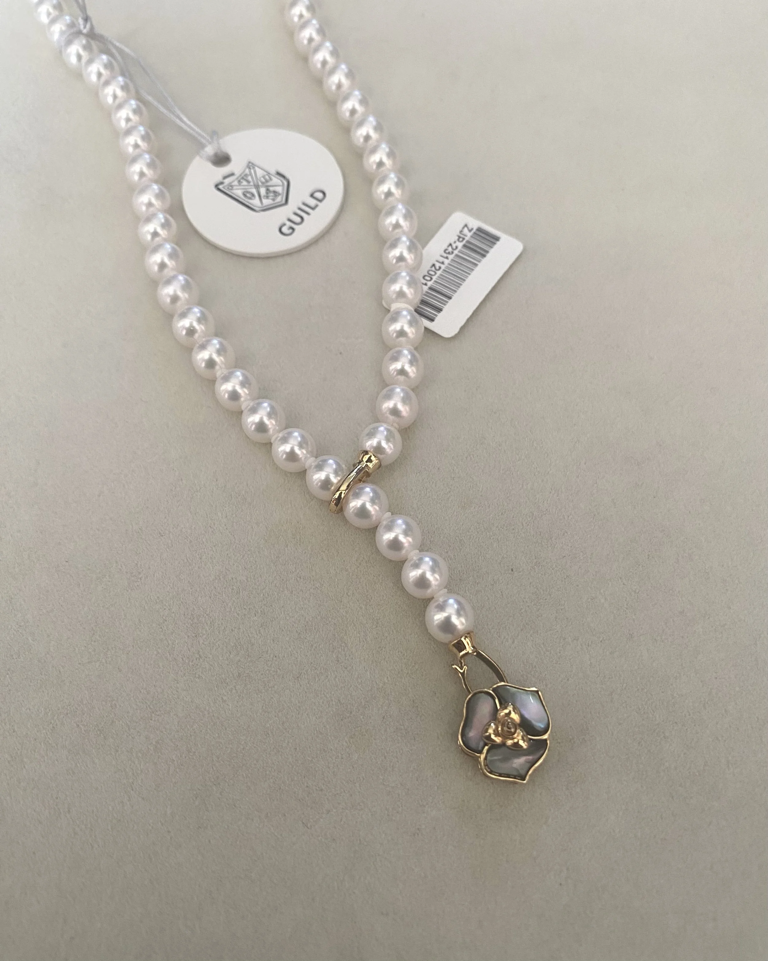 GUILD Certified Top-Gr Superior Snow White Japanese Akoya Pearl Necklace 7-7.5mm, Top Lustre, Orchid Black Mother-of-Pearl Clasp Starlit Pearls