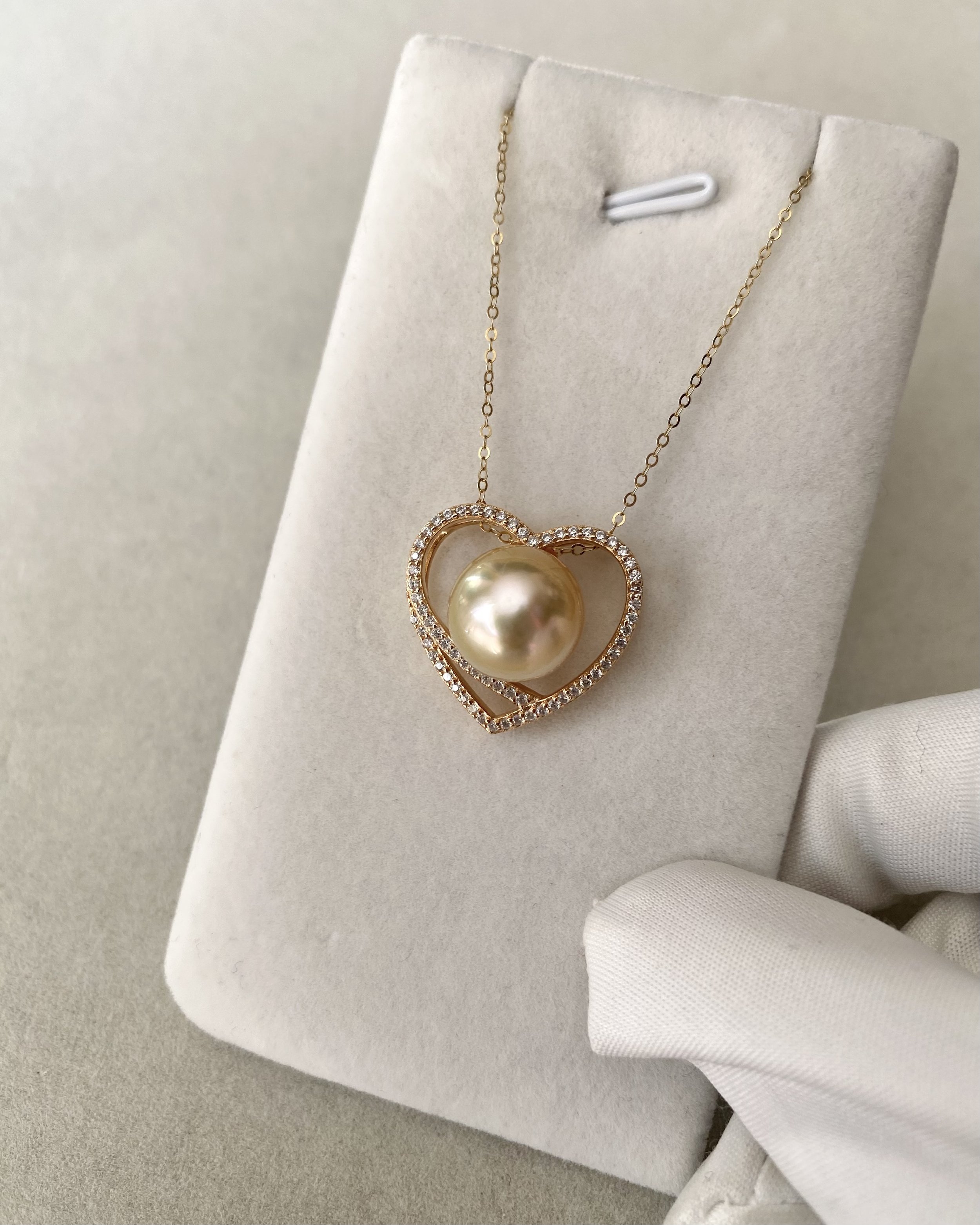 11-11.5mm Australian Creamy Golden South Sea Pearl Pendant, Luxurious Phoenix Series, Versatile S925 CZ Heart Design, Jewellery Showpiece Starlit Pearls