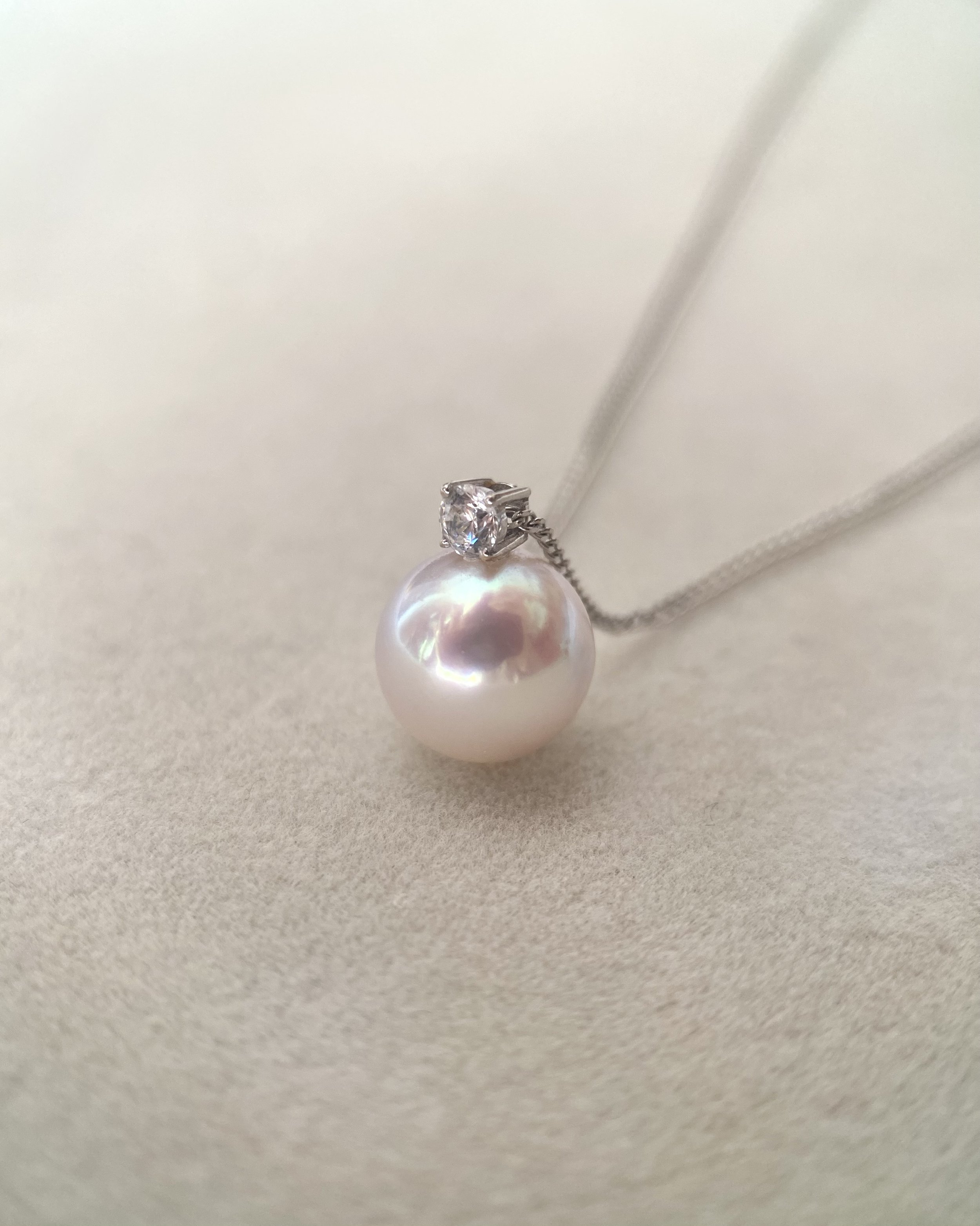 Giant 9.1mm Japanese White Koshimono Akoya Pearl Pendant Necklace, Tennyo-Quality, 18K White Gold & CZ, S925 Silver Snake Chain
