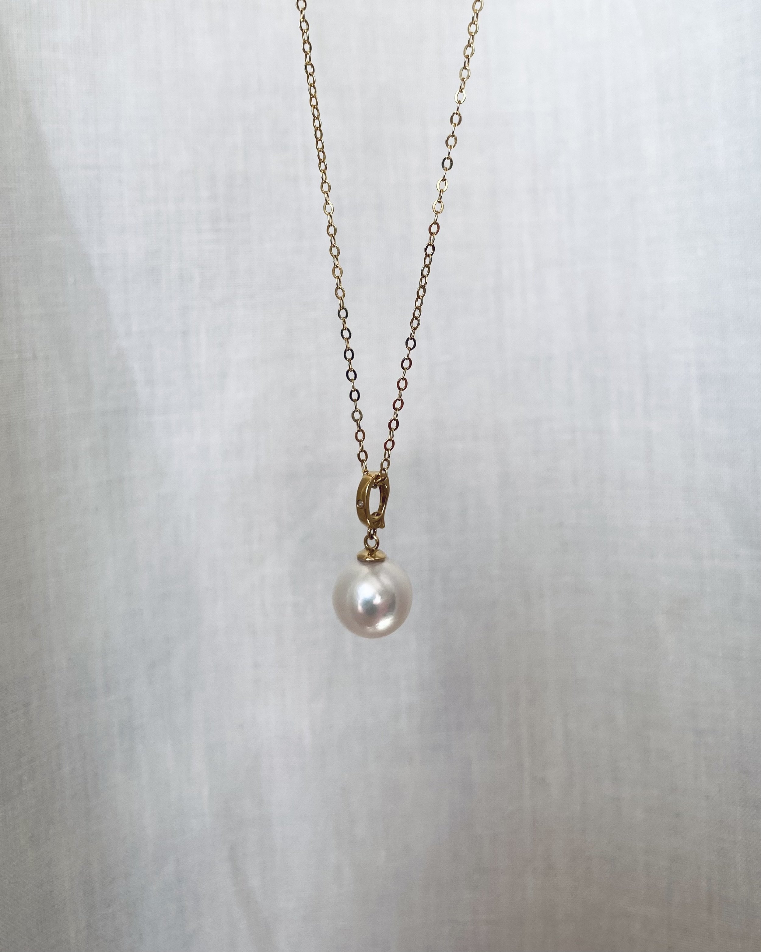 Rare 9.2mm Oversized Japanese White Akoya Pearl Pendant, Otsuki Pearl Origin, Pale Pink Overtone, Solid 18K Gold Open Clasp/D0.003CT Diamond Starlit Pearls