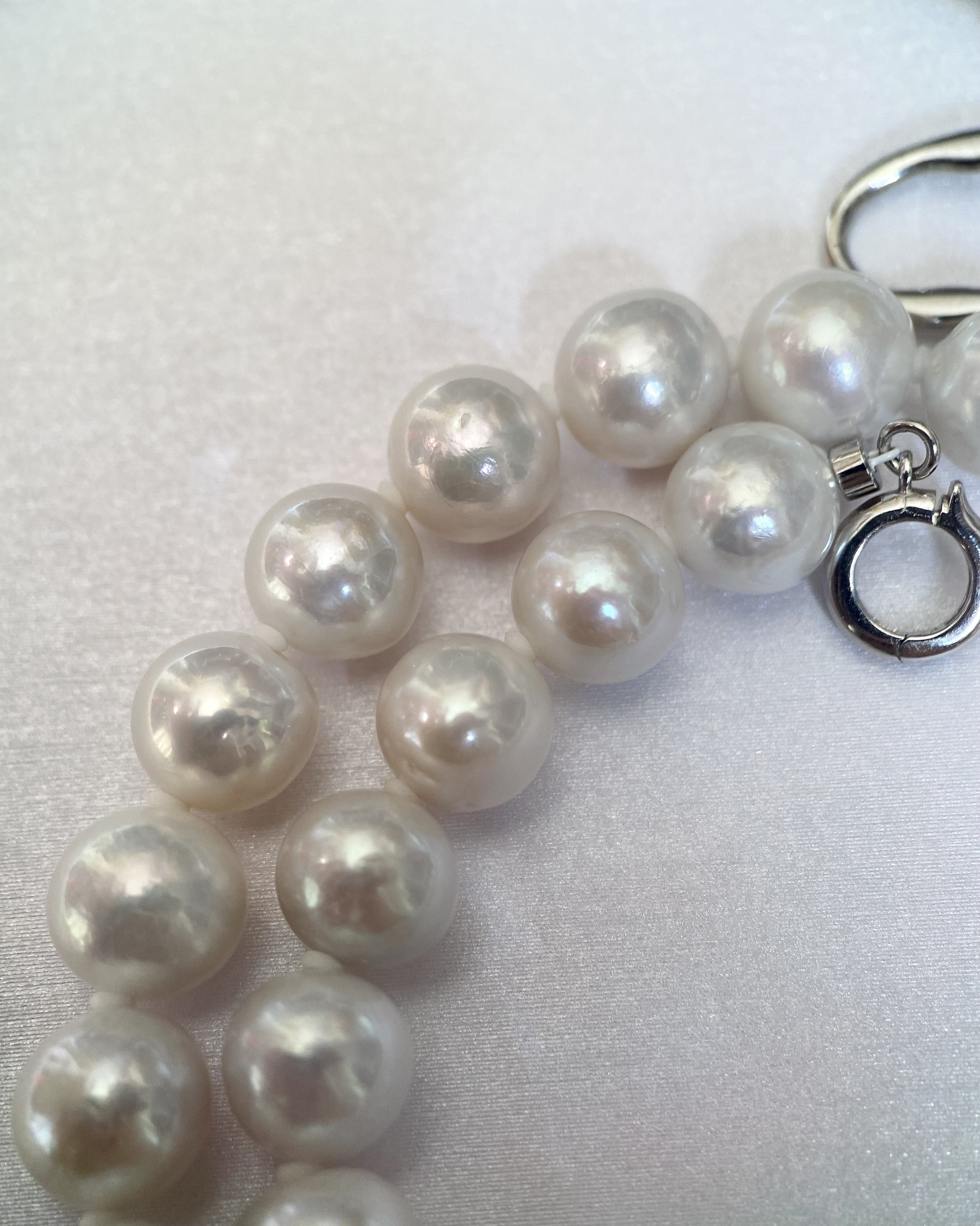 Premium 9-9.5mm Glacial White Freshwater Pearl Necklace, Striking Lustre, Pale Pink Overtones, Japanese Original S925 Multi-Function Clasp Starlit Pearls