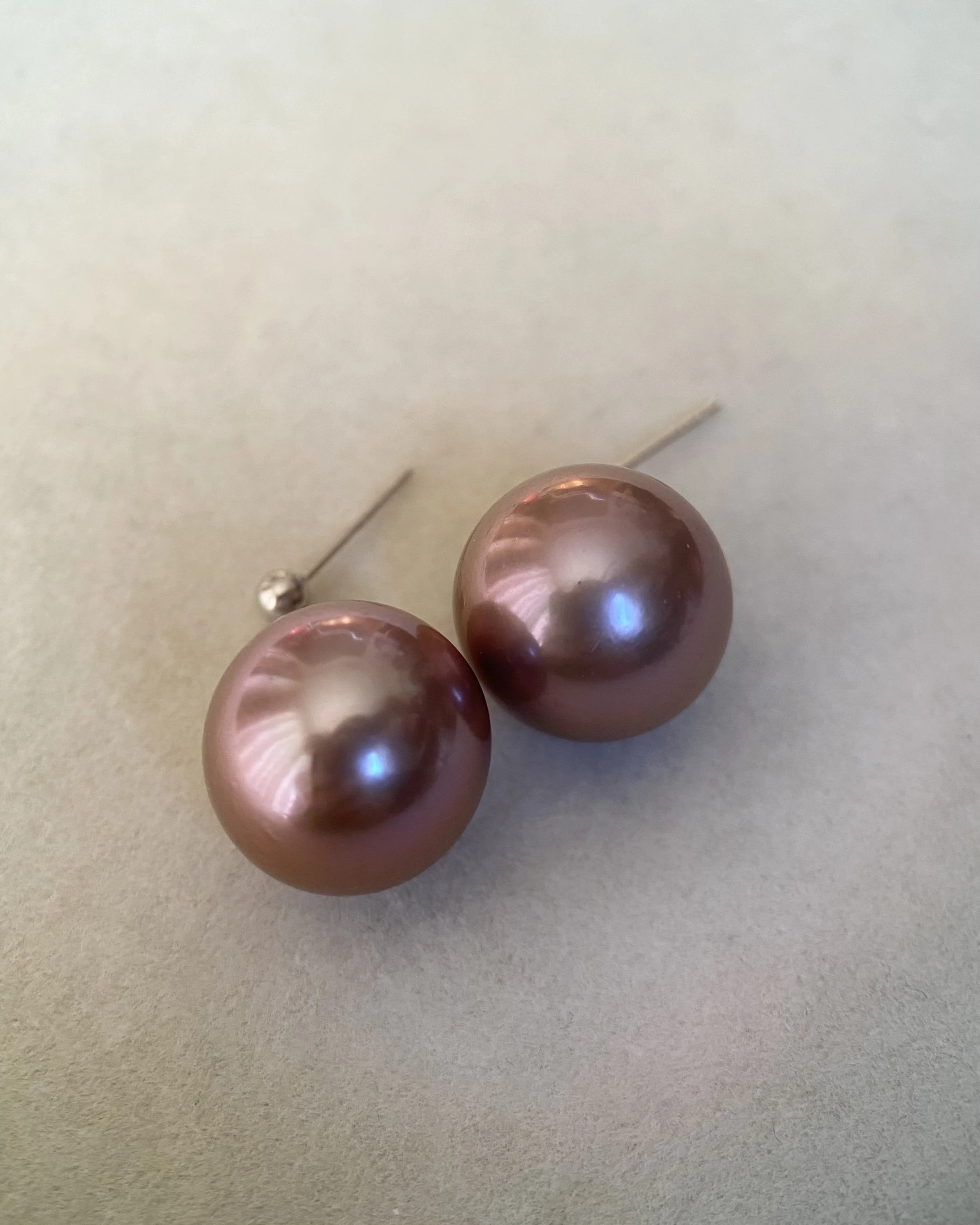 Giant 14.2mm Natural Plum-Pie Purple Freshwater Pearl Drop Earrings – Top-Tier 6A Quality, Mirror Lustre, Thick Solid 18K White Gold Starlit Pearls