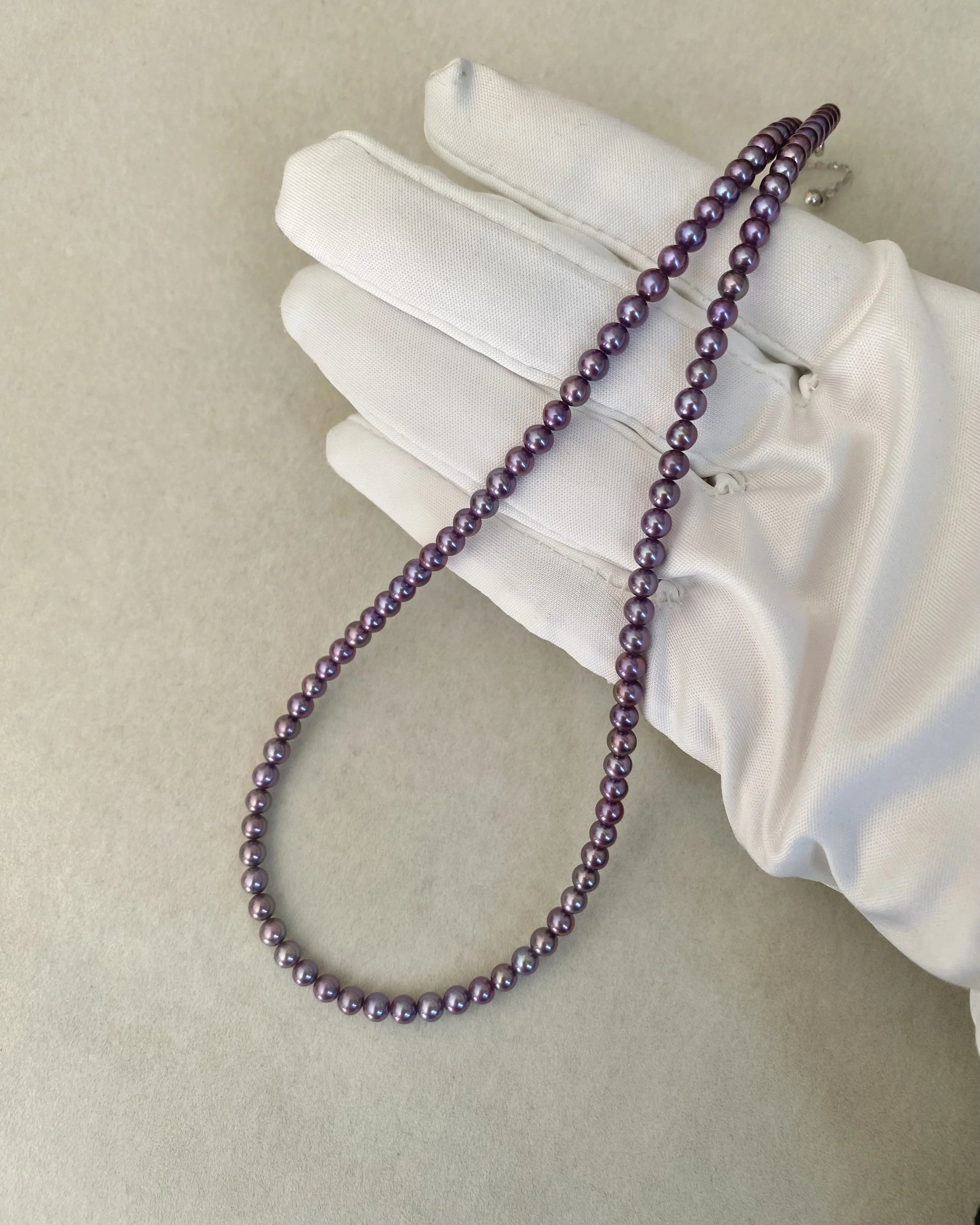 Collector’s Gr. Natural Midnight Plum Freshwater Pearl Necklace 4–4.5mm, Vivid Iridescent Colour Play, Silver Clasp, Purple Pearls Starlit Pearls