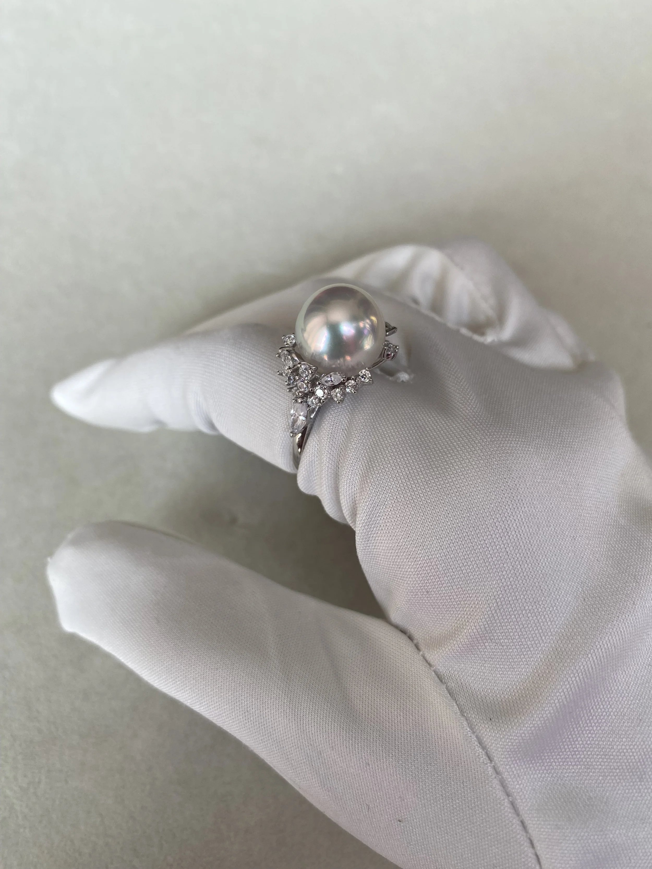 Regal 11.5-12mm Aurora Ice White Australian South Sea Pearl Ring, Satin Lustre, S925 Silver Floral Crown Setting_CZ Brilliance Starlit Pearls