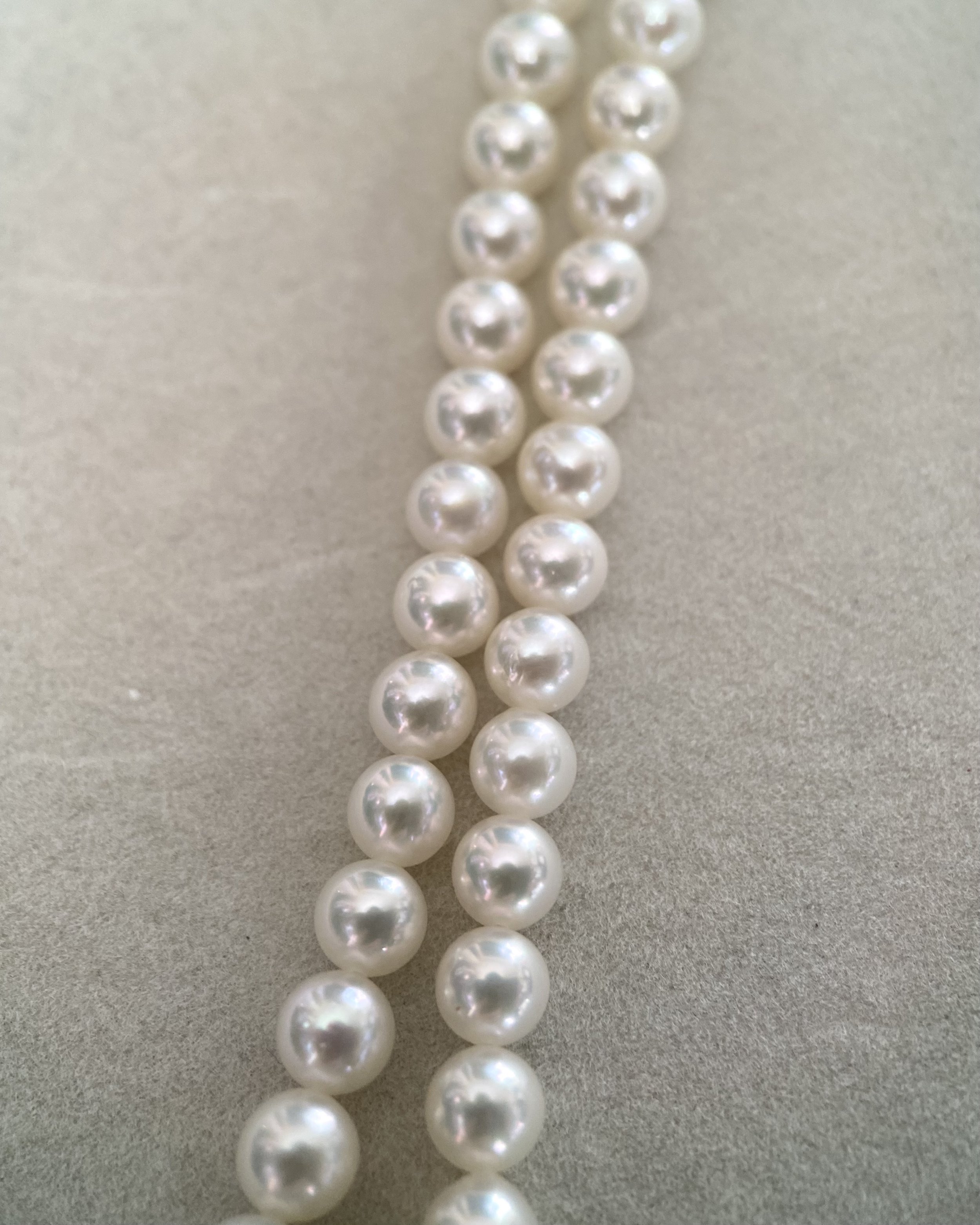 Extremely Rare Top-Grade 5.5-6mm Japanese Bright White Koshimono Akoya Pearl Necklace, Pearl Institute Certified, Japan-Made 18K Gold Clasp Starlit Pearls