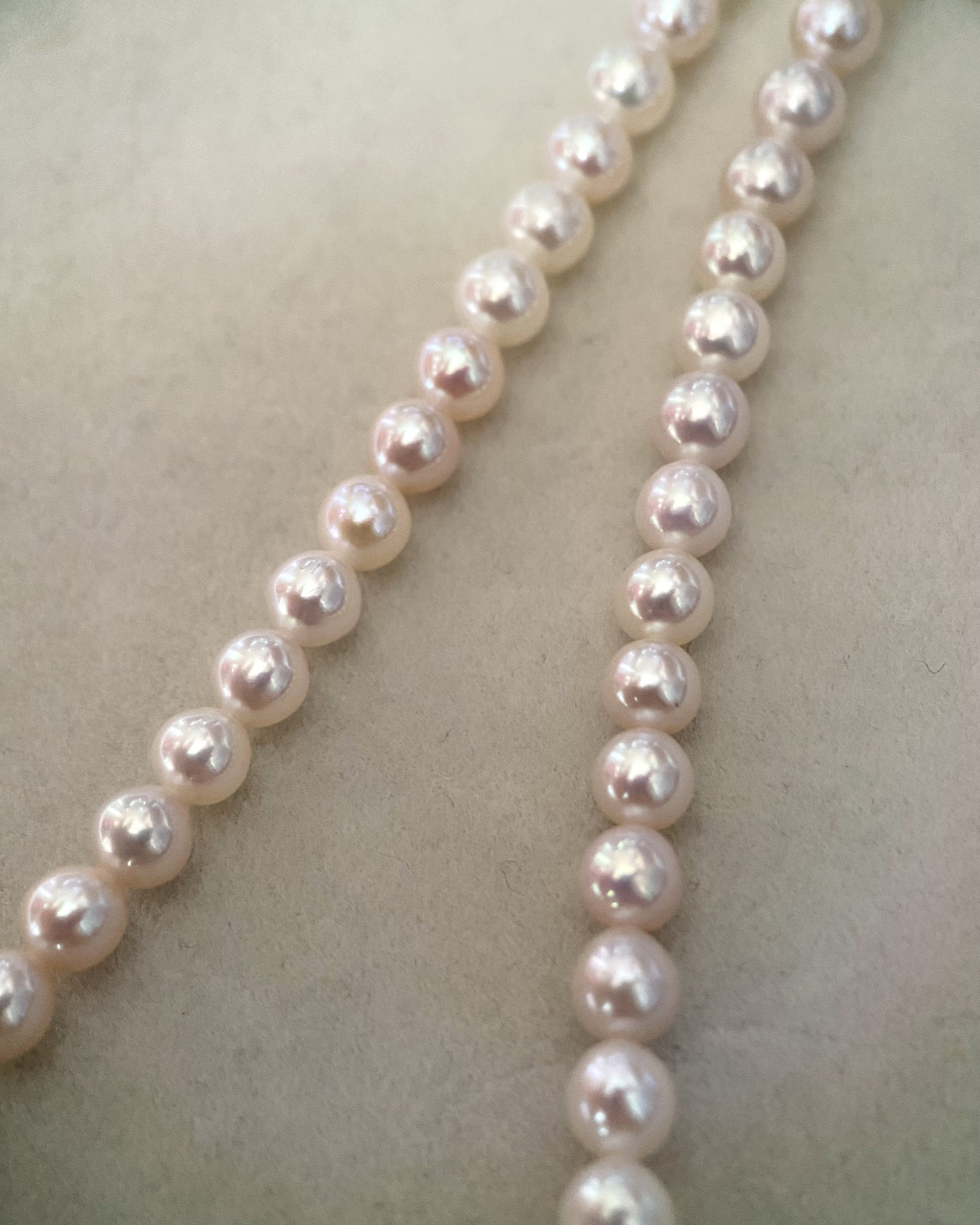 Top-Grade "Magnificent" 5mm Sakura Pink Freshwater Pearl Necklace, Exceptional Lustre, GUILD Gem Laboratories Certified, 18K Gold Clasp Starlit Pearls