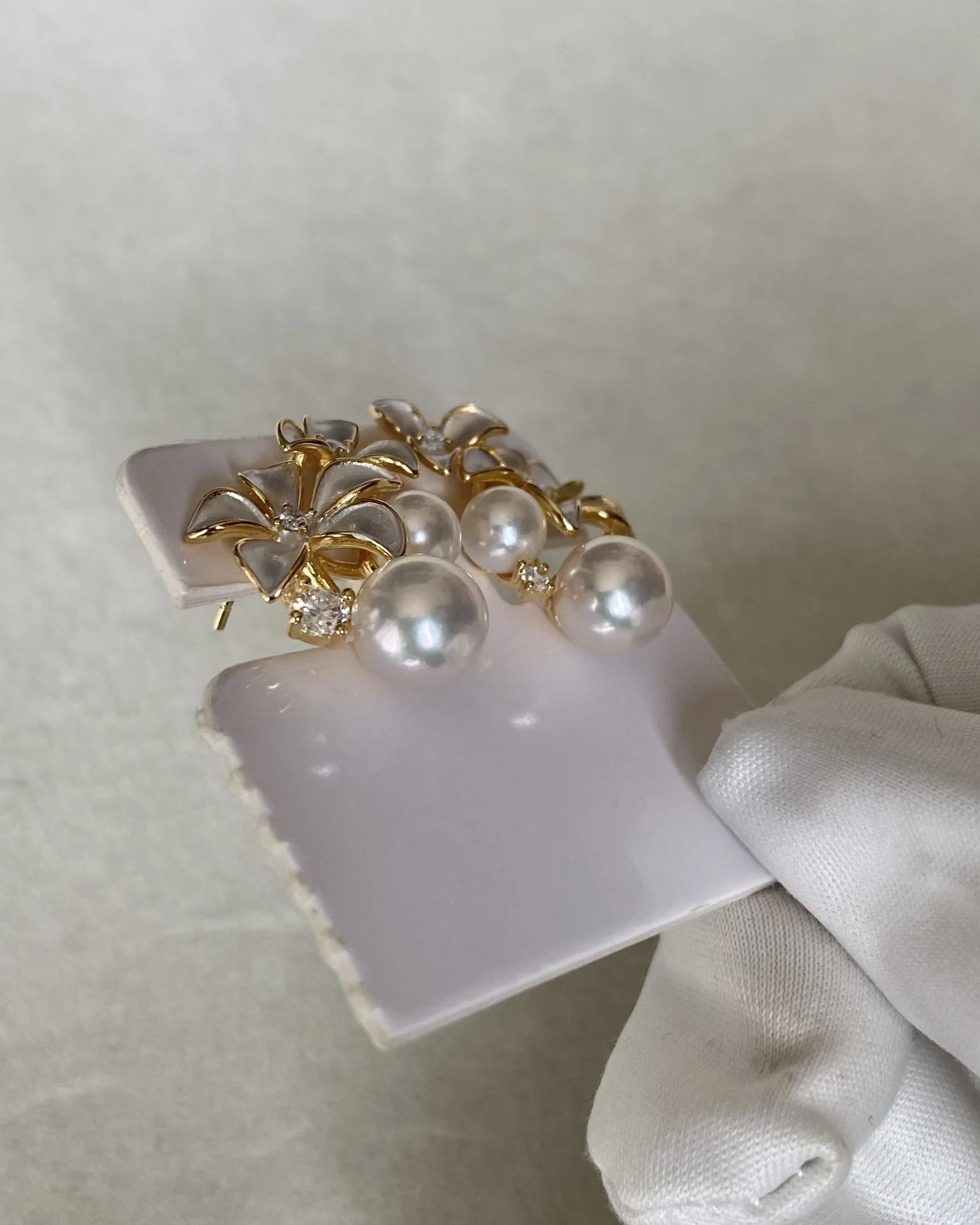 6A Japanese White Akoya Pearl Sculptural Floral Earrings, Aurora Sairindama, Satin Petal Design, S925 Silver & CZ, Exhibition Piece Starlit Pearls