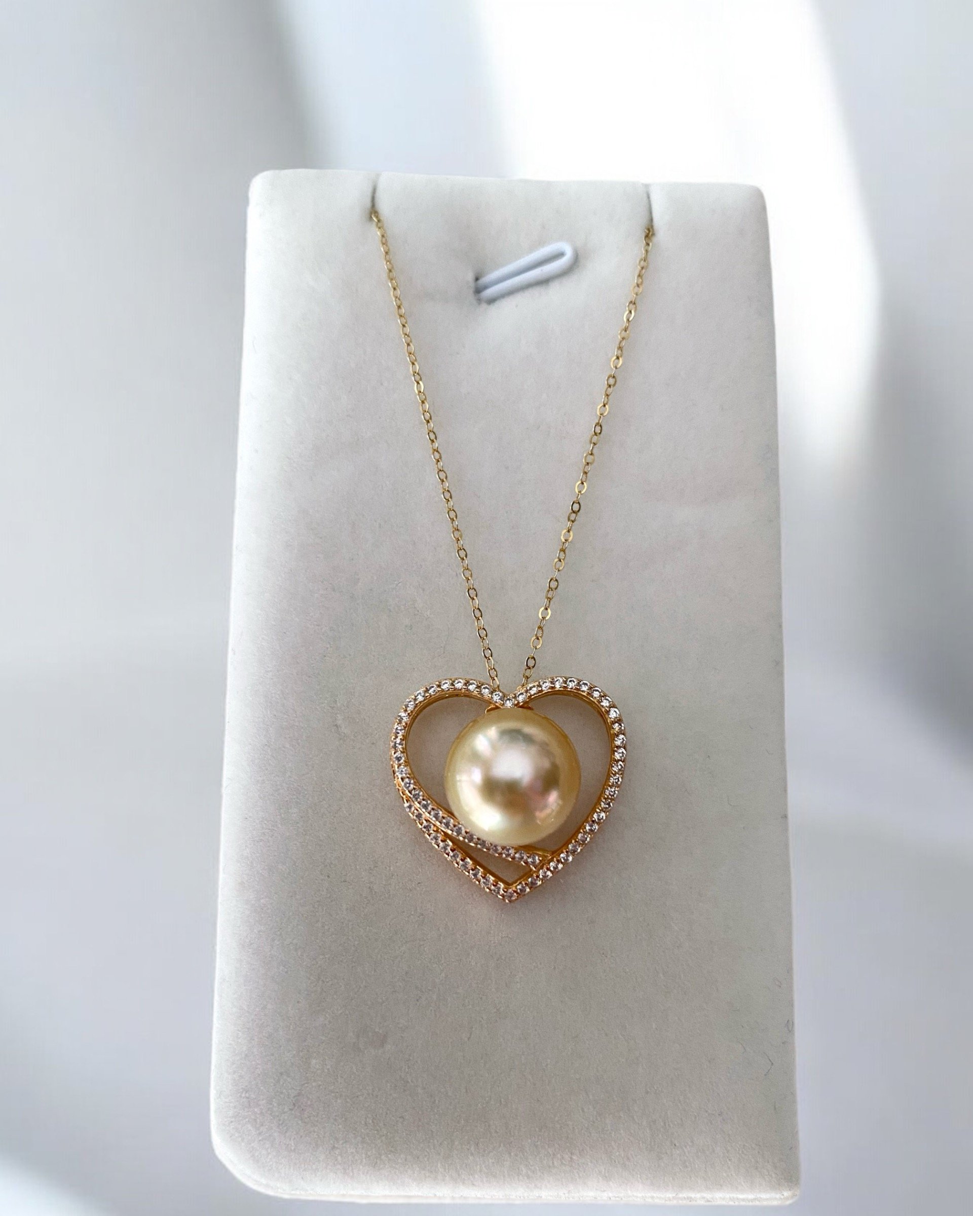 11-11.5mm Australian Creamy Golden South Sea Pearl Pendant, Luxurious Phoenix Series, Versatile S925 CZ Heart Design, Jewellery Showpiece Starlit Pearls