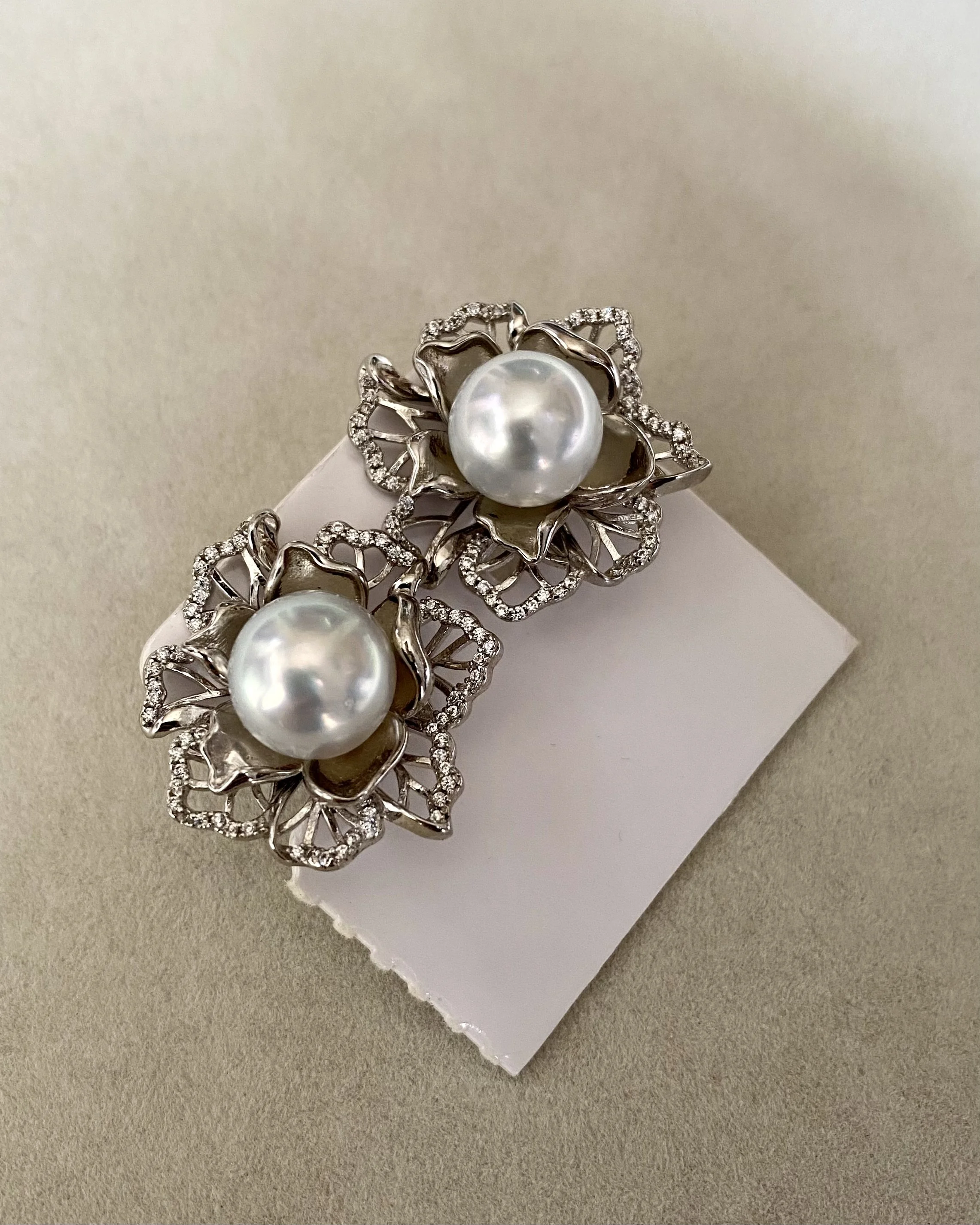 Rare Find 10-10.5mm Moonlight Silver Australian South Sea Pearl Stud Earrings, Japanese S925 Silver Floral Halo, Japan Jewellery Showpiece Starlit Pearls