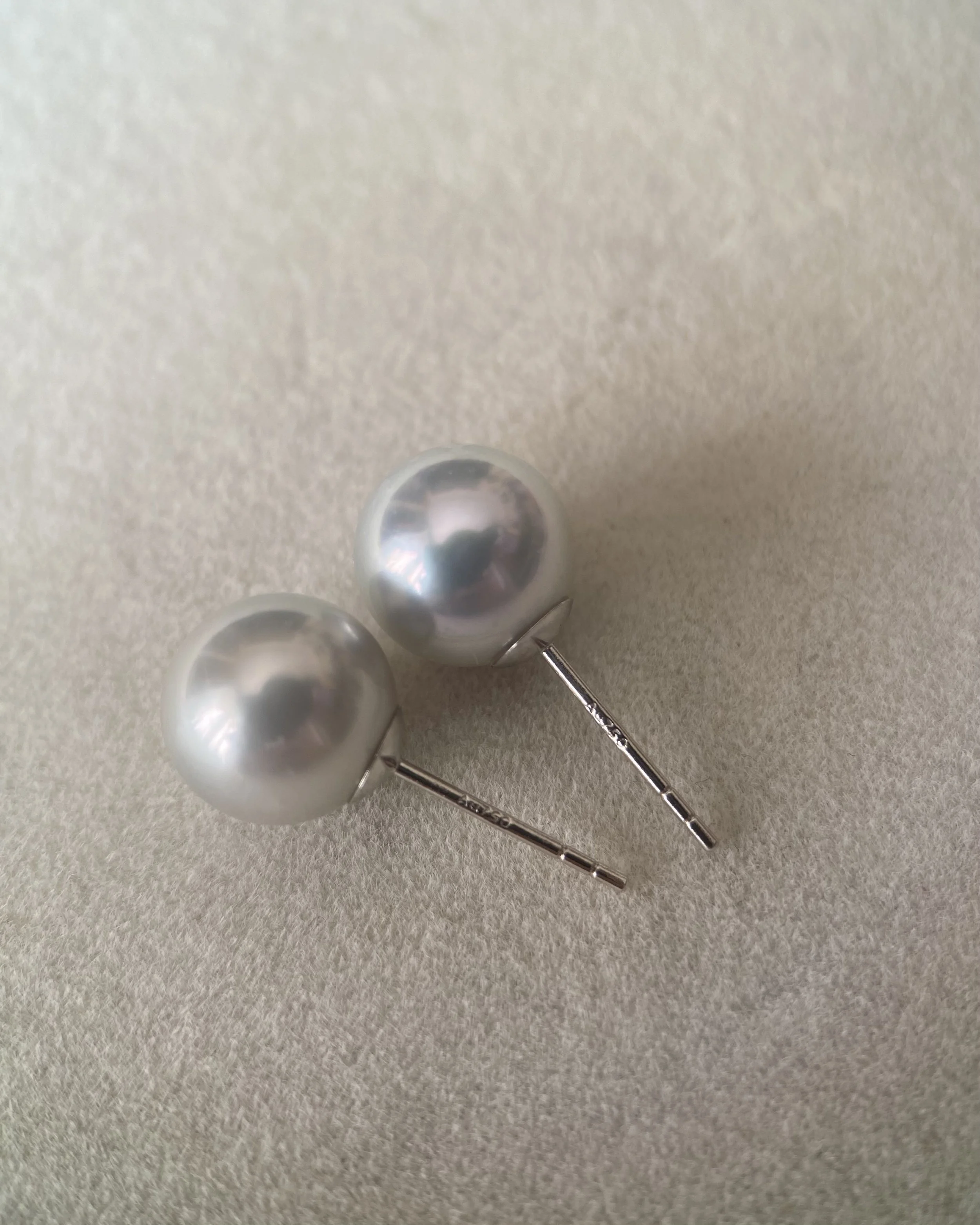 Collector Gr_Giant 9mm Natural Silver Grey Japanese Madama Akoya Pearl Stud Earrings, Solid 18K White Gold, Mirror Metallic Lustre Starlit Pearls