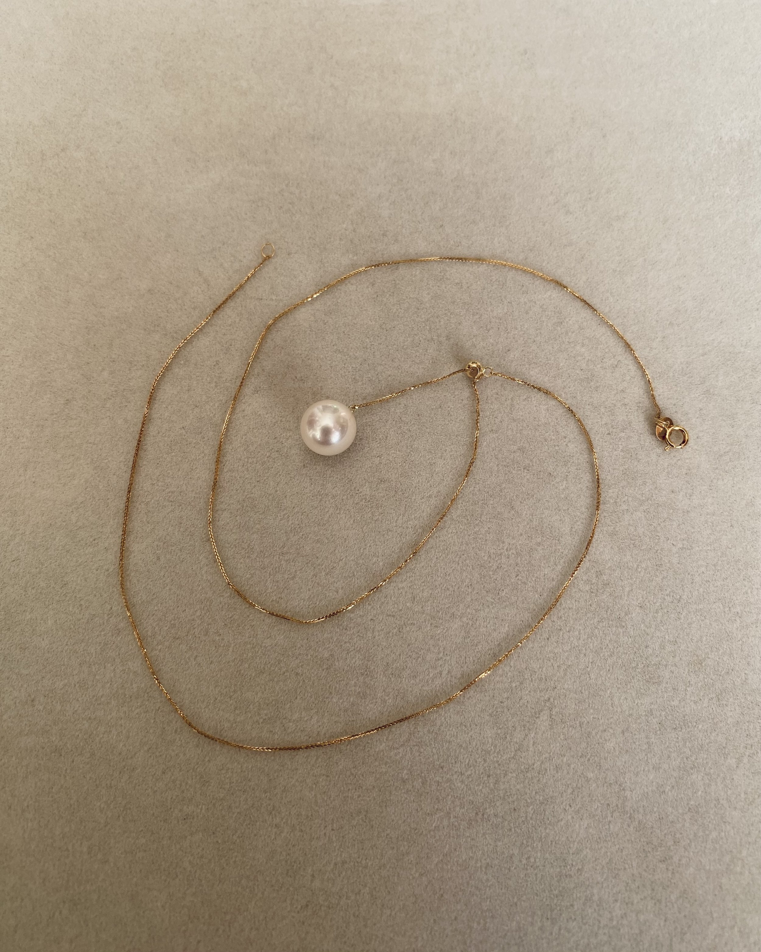 9.1mm Japanese Pale Pink Akoya Pearl Pendant Necklace, Sparkle Adjustable 18K Gold Vine Y-Chain, Pearl from Renowned Otsuki Pearl Starlit Pearls