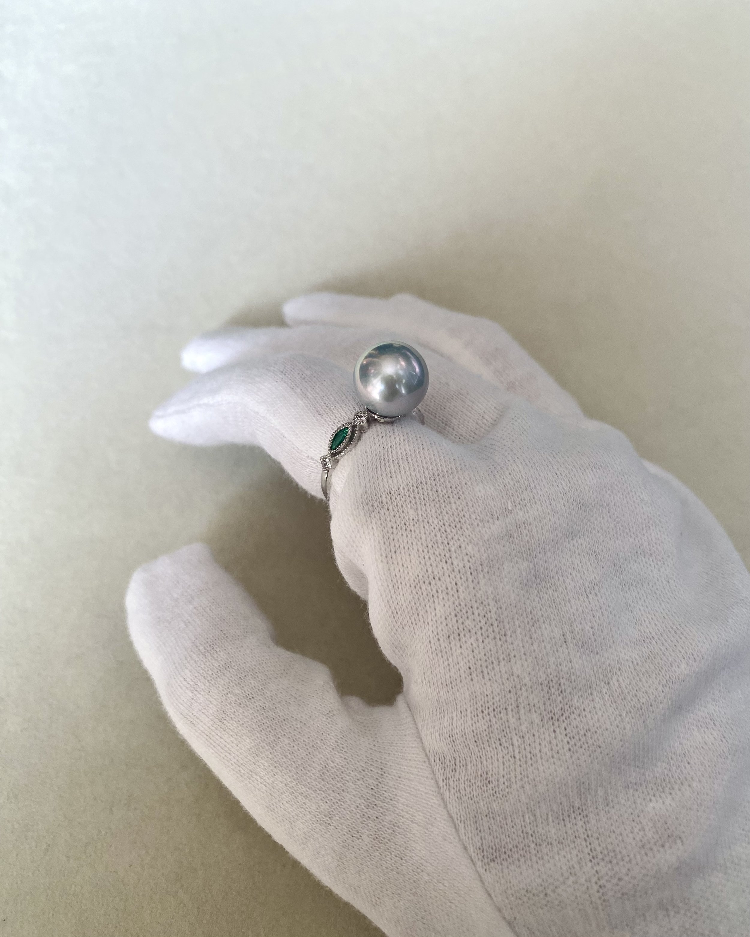 Flawless 10.5-11mm Natural Cool Grey Freshwater Pearl Ring, Vivid Pink Overtone, Adjustable S925 Setting, HK International Jewellery Show Starlit Pearls
