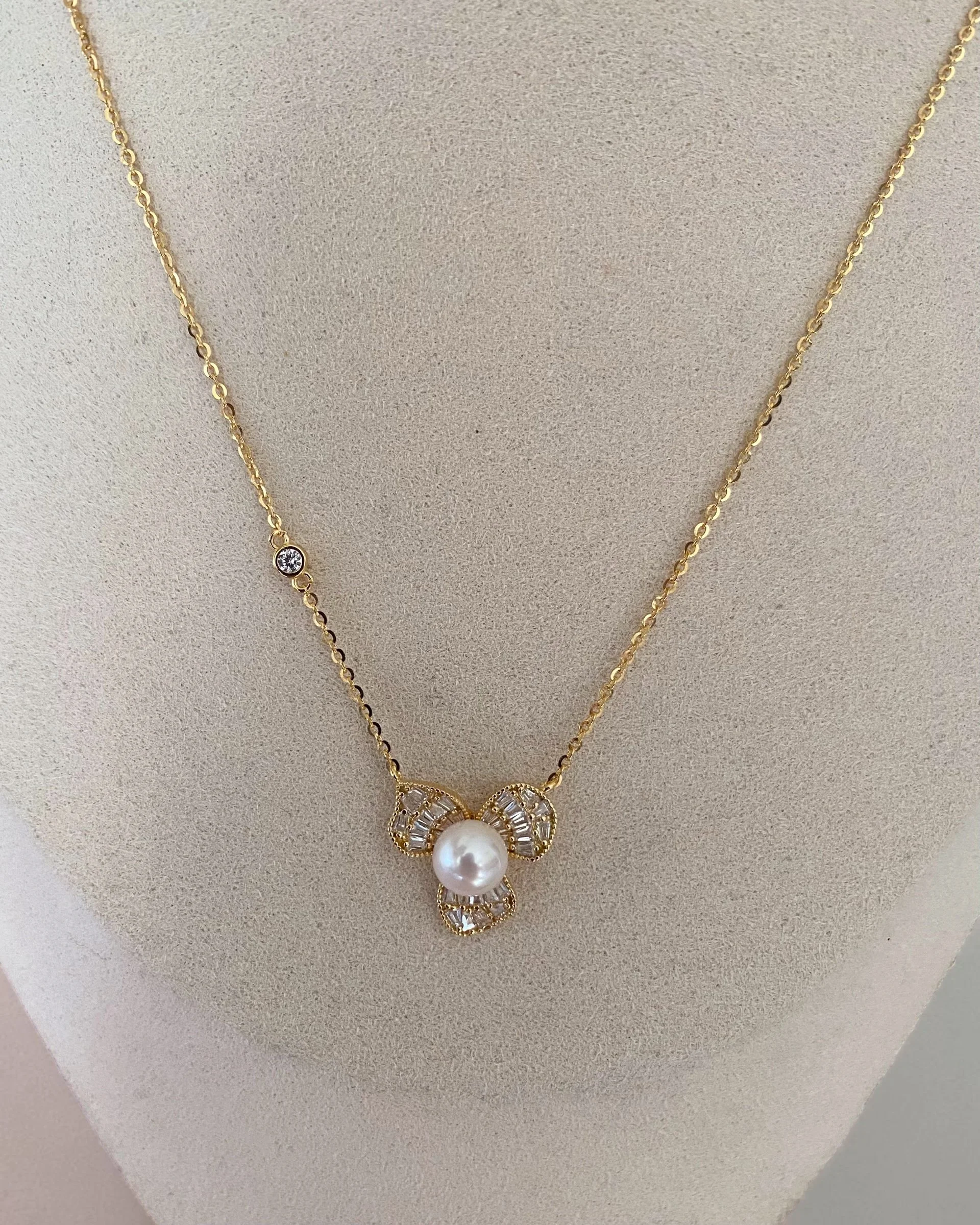 Japanese White Akoya Pearl Necklace 7.6mm, Soft Pink Lustre, S925 Silver Three-Petal Baguette CZ Design, Show Piece, Gift for Her Starlit Pearls