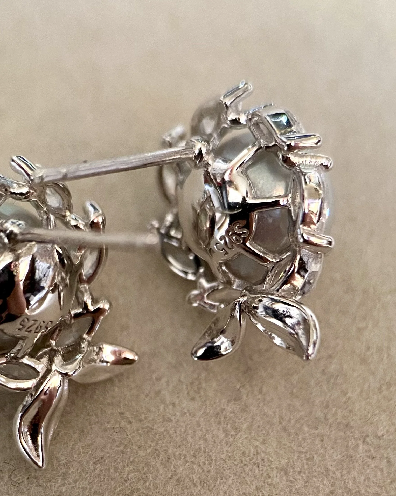 7.8mm Japanese Silver-Grey Madama Akoya Pearl Stud Earrings, Original Japanese S925 Sterling Silver Vintage Floral Setting, Clean Surface Starlit Pearls