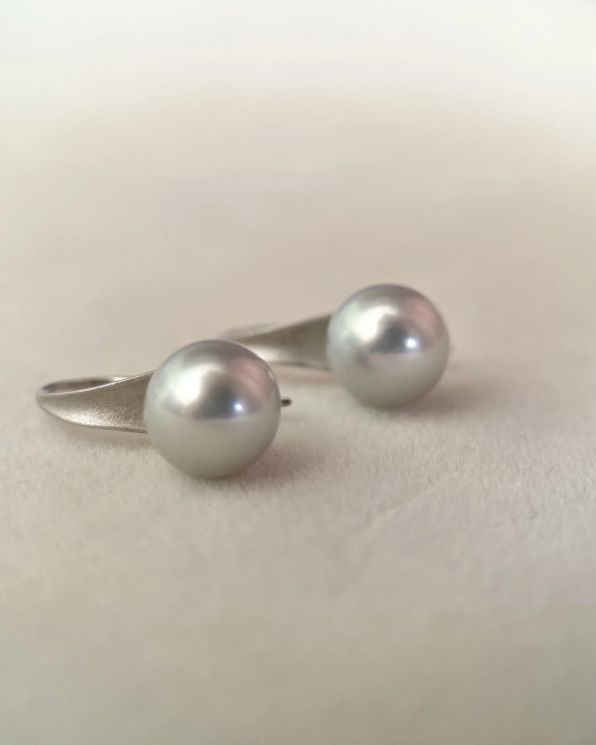 8.1mm Silver-Grey Blue Japanese Madama Akoya Pearl Hook Earrings, Mirror Lustre, Sculptural Satin-Brushed S925 Silver, Show Piece Starlit Pearls