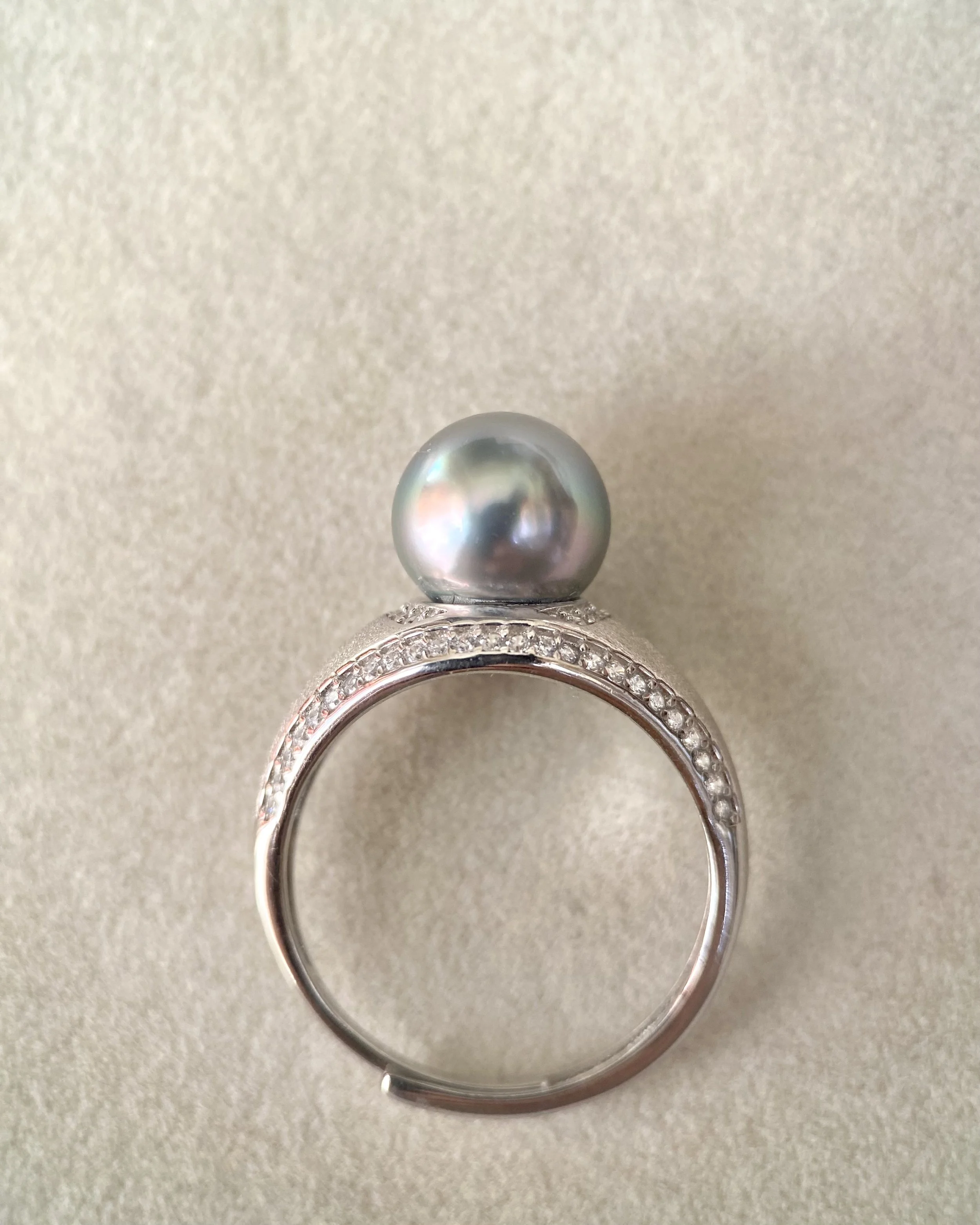 Tahitian Peacock Green South Sea Pearl Ring, Lagoon and Plum Overtones, Mirror Lustre, Japanese S925 Satin-Finish Adjustable Band Starlit Pearls