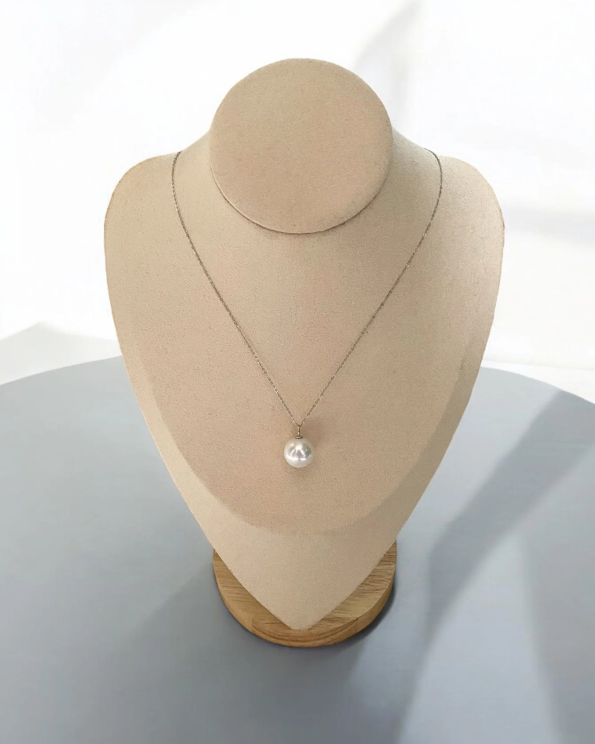 Genuine Large 13.5-14mm Cool White Freshwater Pearl Pendant, 18K Solid White Gold Loop Bail, Radiant Crystal-Clear Lustre, Timeless Elegance Starlit Pearls