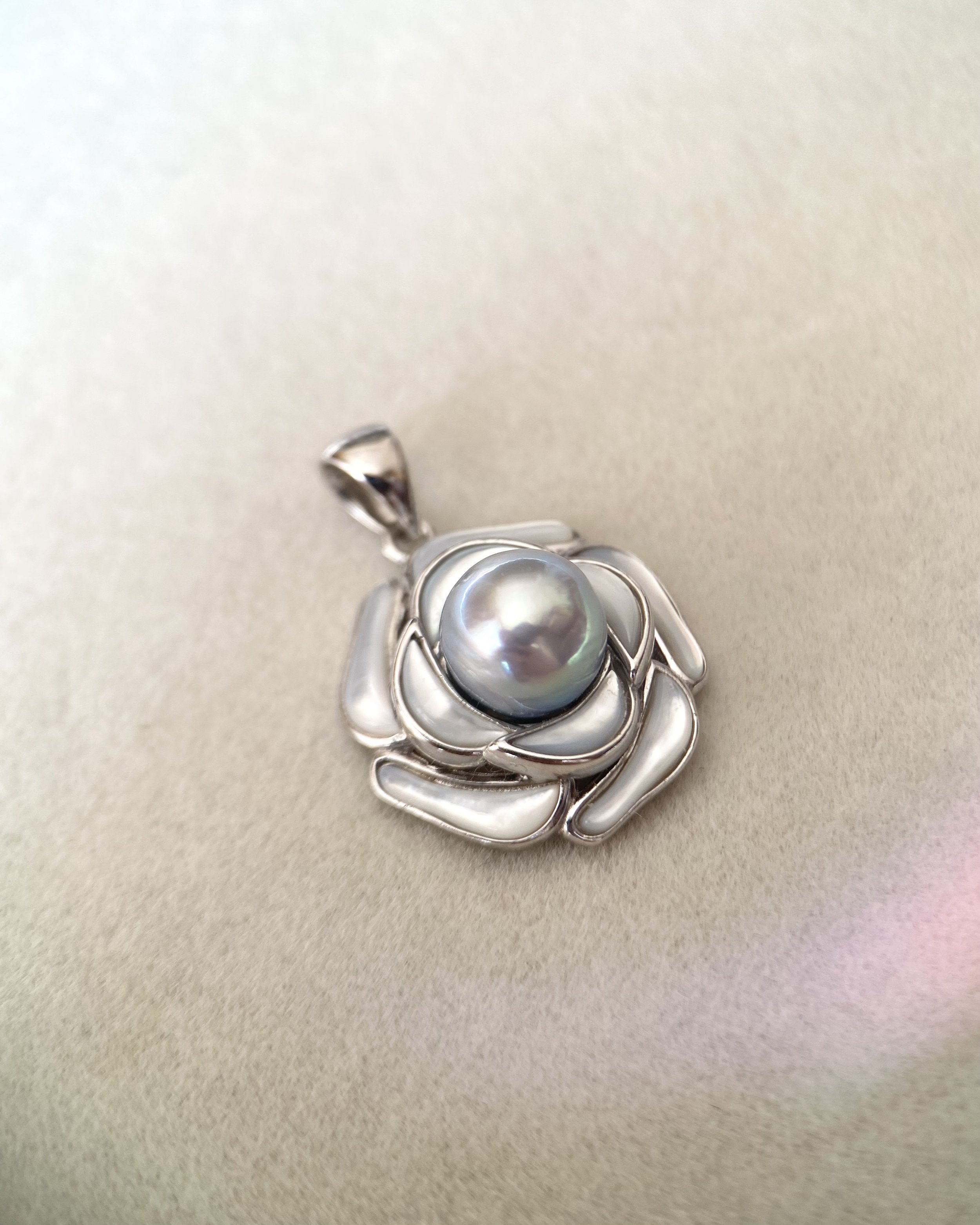 Premium Japanese Natural Silver Grey Blue Madama Akoya Pearl Pendant 8mm, Sculptural MOP Camellia S925 Silver Design, Rainbow Orient Starlit Pearls