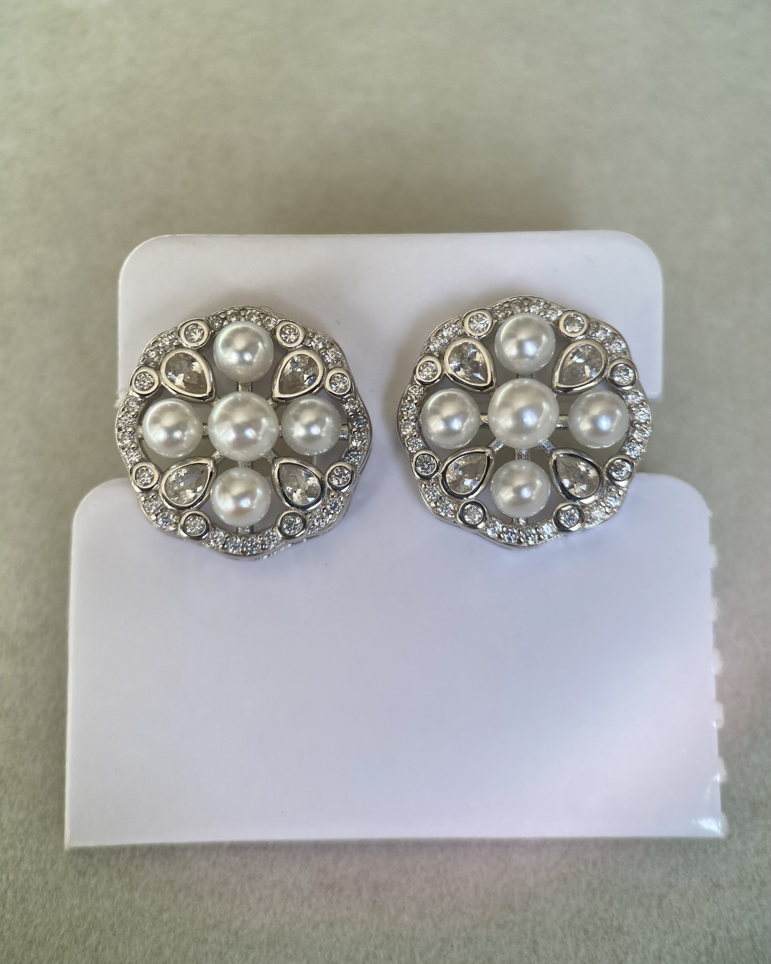 Top-Gr Japanese White Sairindama Akoya Pearl Stud Earrings, Starburst Floral Design in S925 Silver, Japan Jewellery Showpiece, Weddings Starlit Pearls