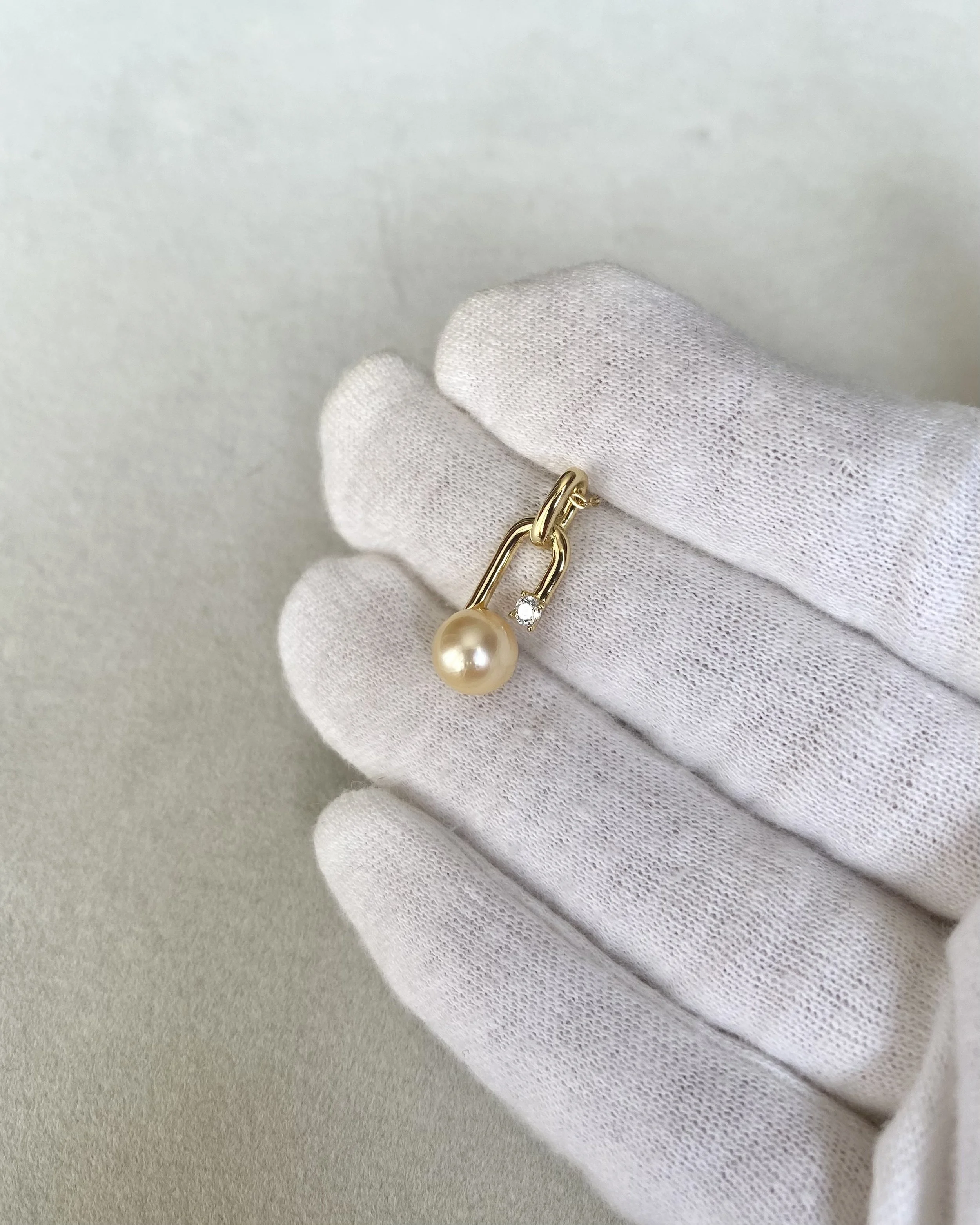 Japanese “Golden Dawn” Akoya Pearl Pendant Necklace 7.5mm, Creamy-Gold, Paperclip-Style w/ Sturdy S925 Rolo Chain,Jewellery Showpiece Starlit Pearls