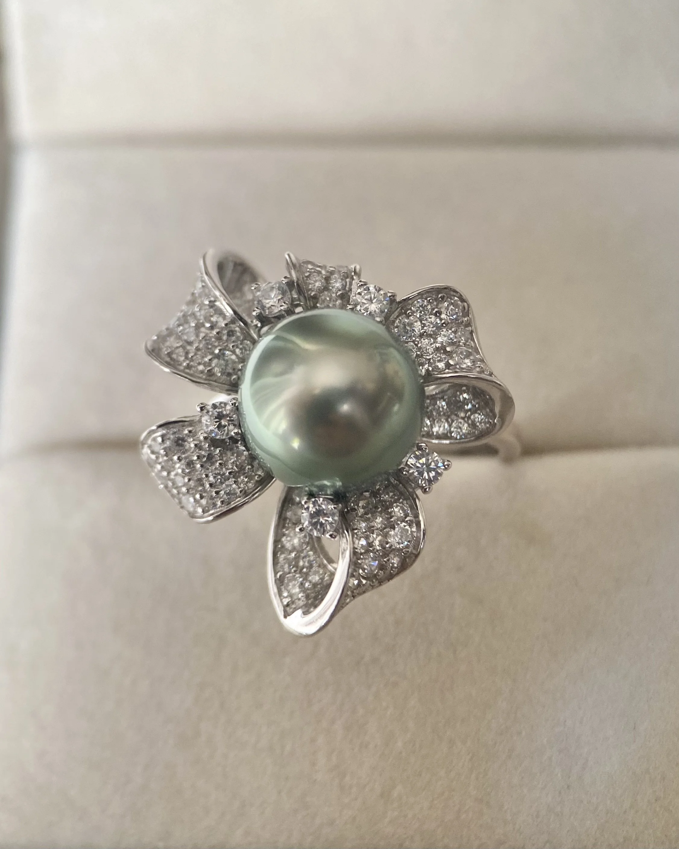 Exceptional Metallic Peacock Green Tahitian South Sea Pearl Ring 10.3mm, Adjustable S925 Sterling Silver Floral Petal Pavé Design Starlit Pearls