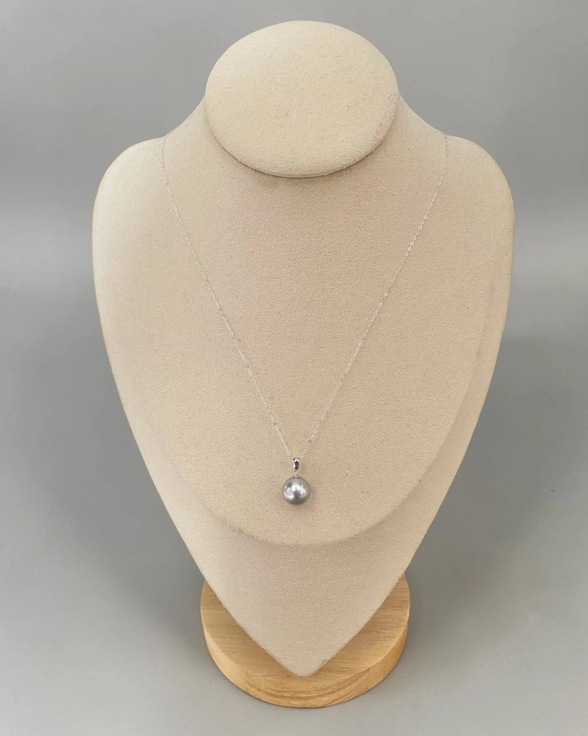 Rare Platinum Grey Tahitian South Sea Pearl Pendant 11.5mm, Crystal Mirror Lustre, Solid 18K White Gold Thick Bail, Minimalist Luxury Starlit Pearls