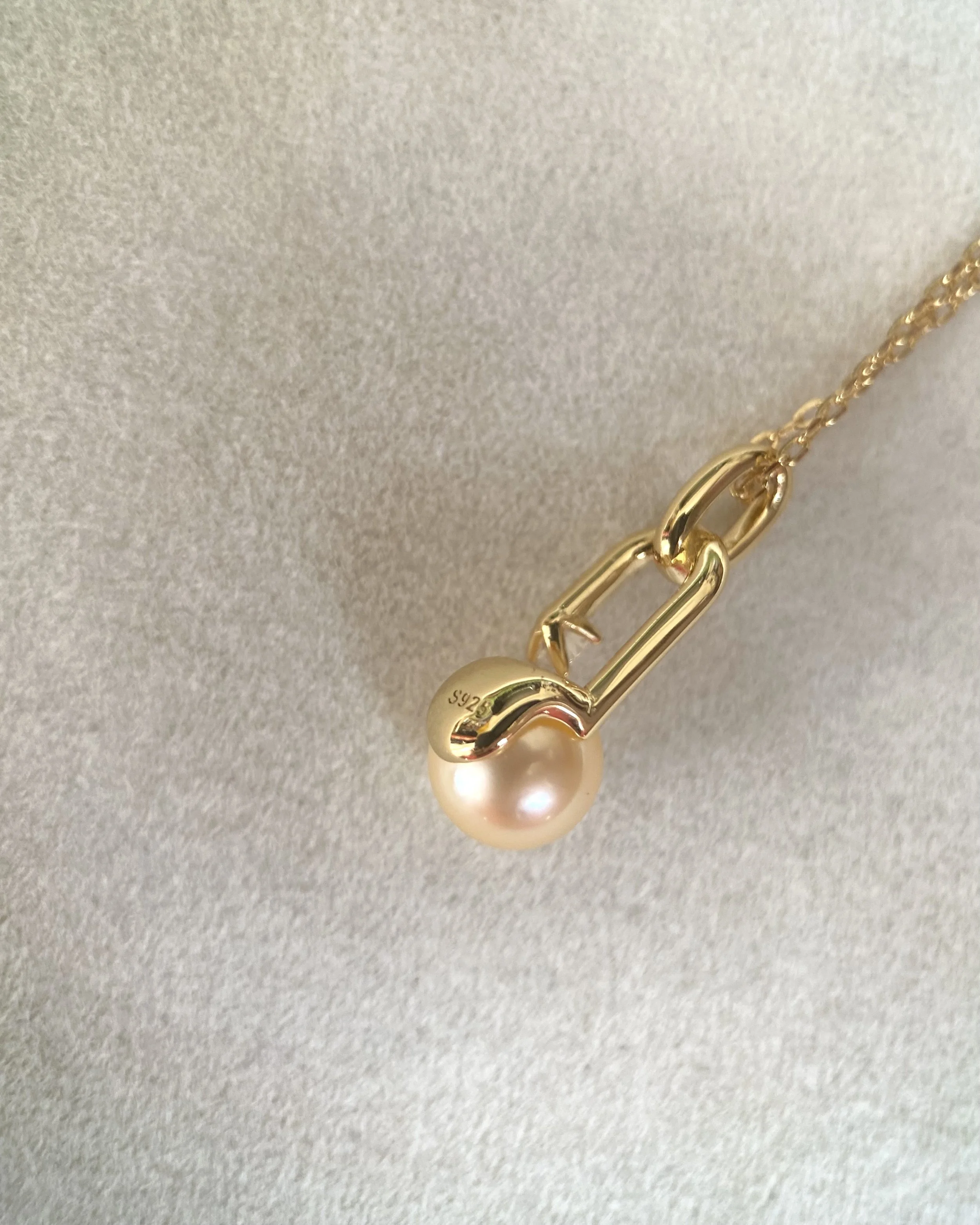 Japanese “Golden Dawn” Akoya Pearl Pendant Necklace 7.5mm, Creamy-Gold, Paperclip-Style w/ Sturdy S925 Rolo Chain,Jewellery Showpiece Starlit Pearls