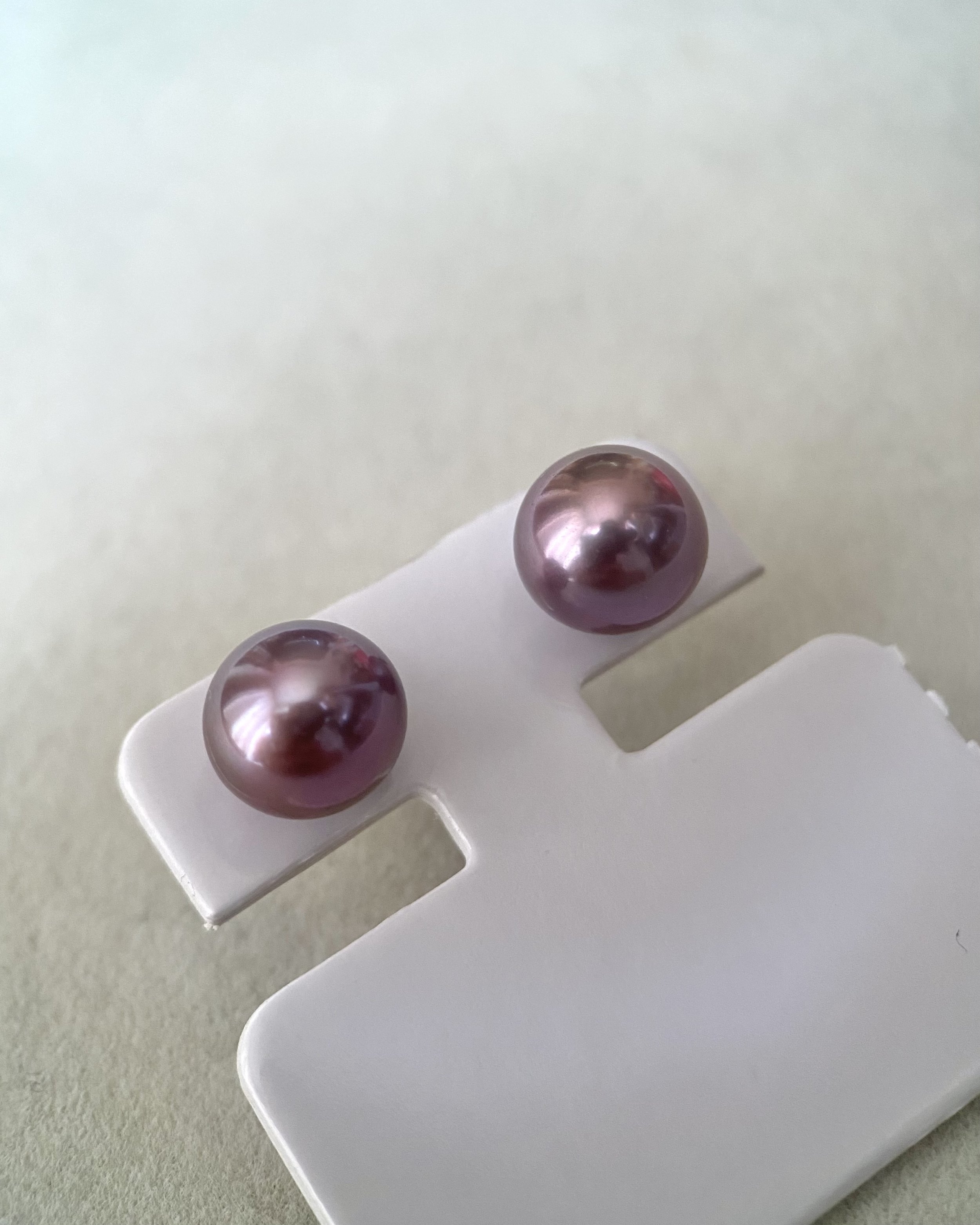 Solid 18K White Gold_Natural Wine Purple Freshwater Pearl Stud Earrings 9.5mm, Rich Metallic Lustre, Undyed Natural Colour Starlit Pearls