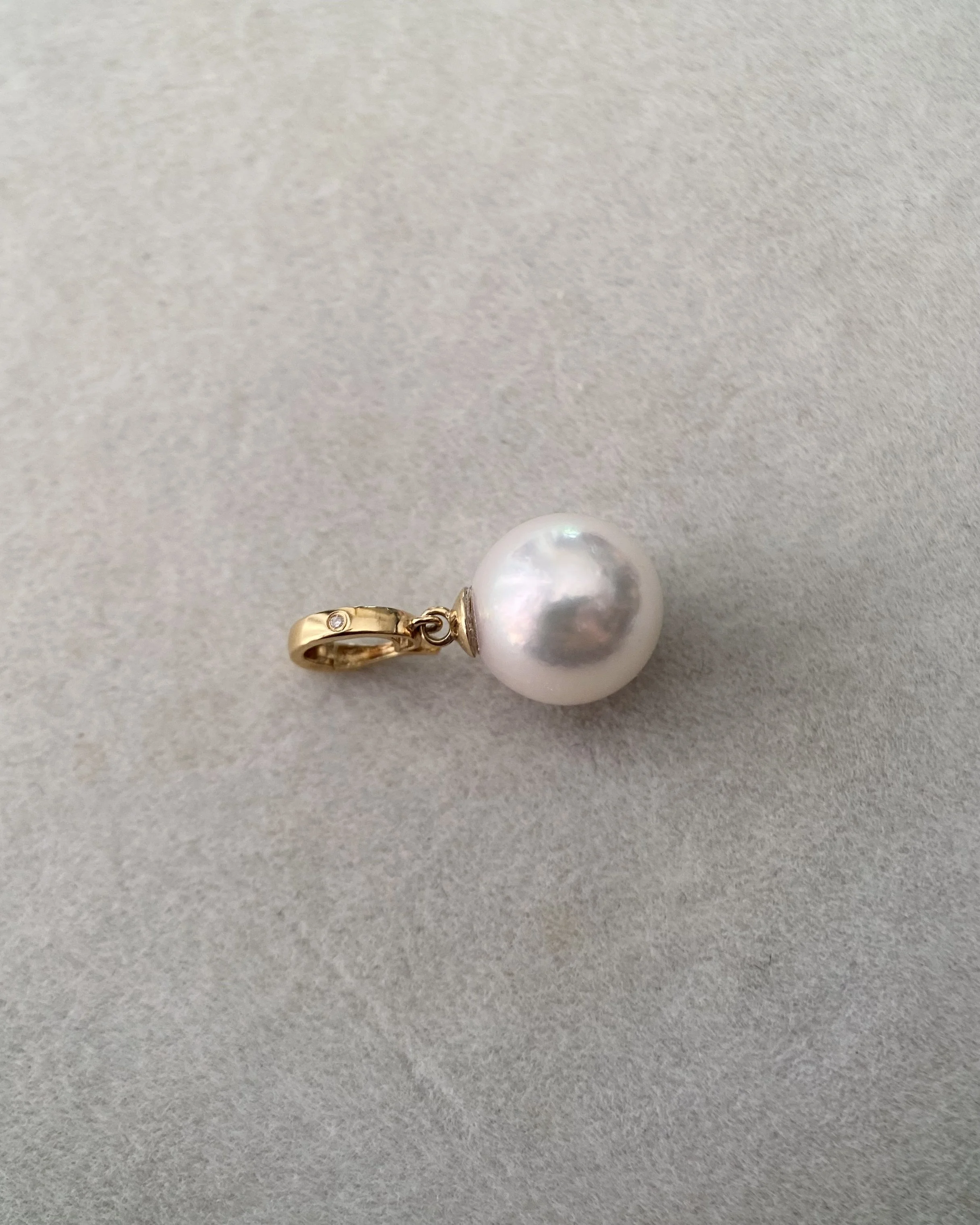 Rare 9.2mm Oversized Japanese White Akoya Pearl Pendant, Otsuki Pearl Origin, Pale Pink Overtone, Solid 18K Gold Open Clasp/D0.003CT Diamond Starlit Pearls