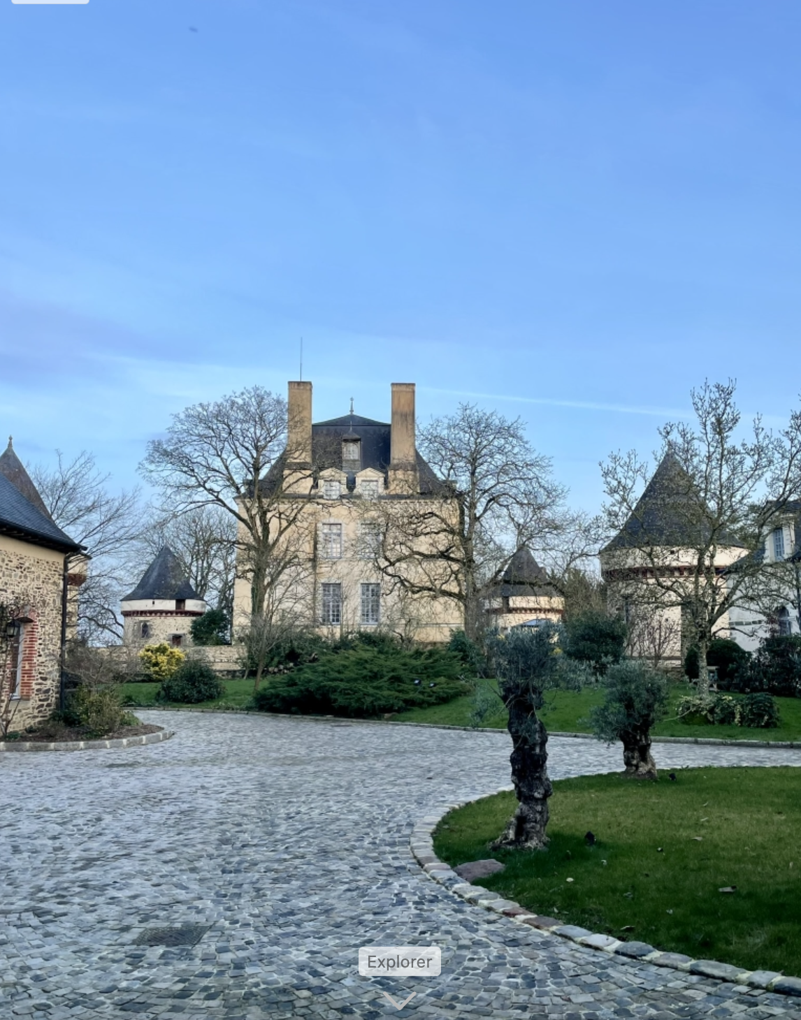 vue-chateau-cours.png