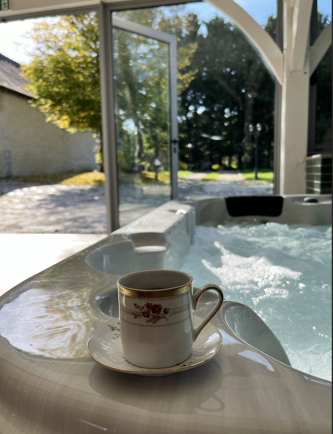 jacuzzi.png
