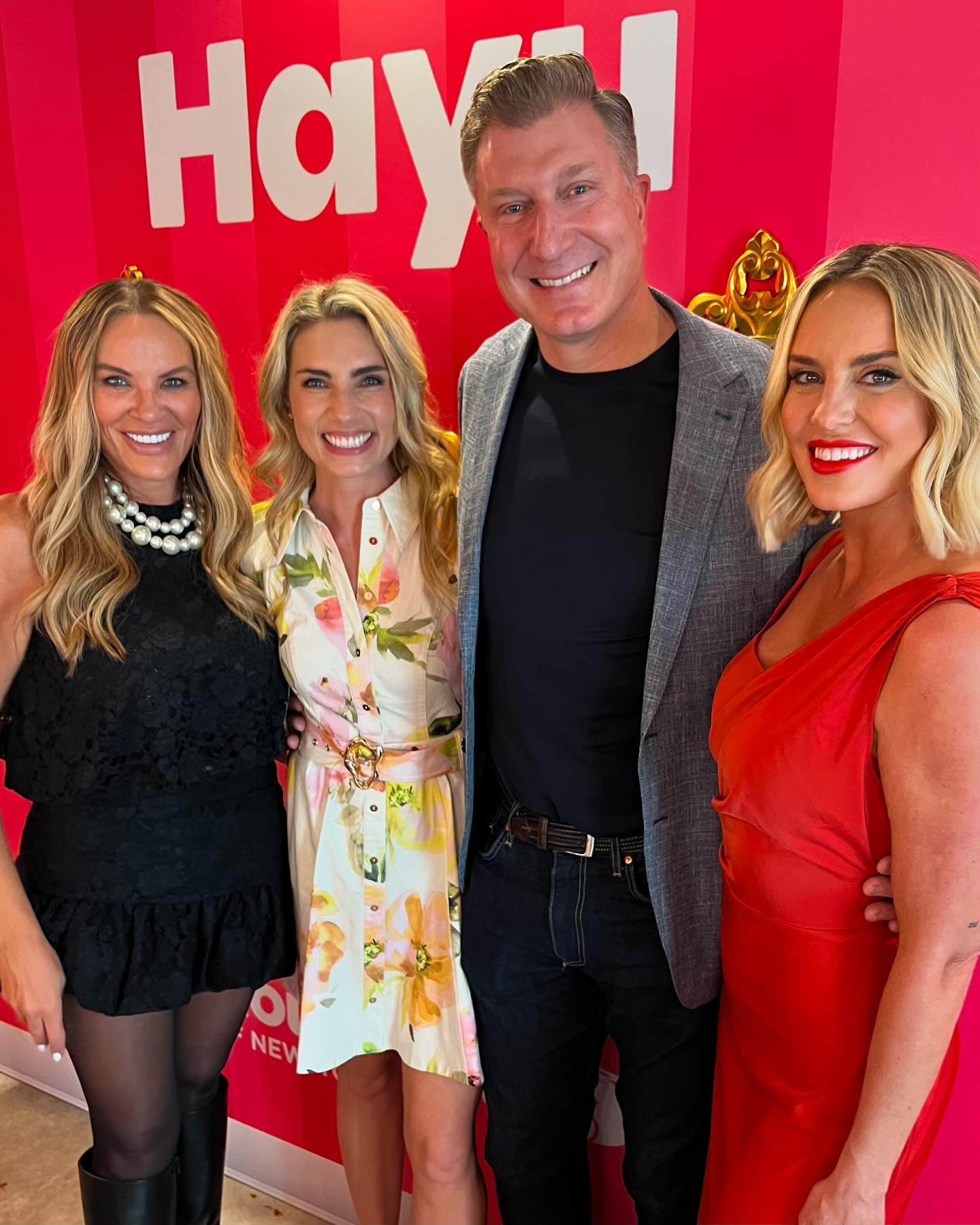 &lsquo;Did we just become best friends? Do you wanna go do karate (or continue the high kicks 😆) in the garage!?&rsquo; 💃🏼💃🏼🕺🏼💃🏼 @heathergay @whitneywildrose 🫶🏼 Thanks for a fun night @hayusocial