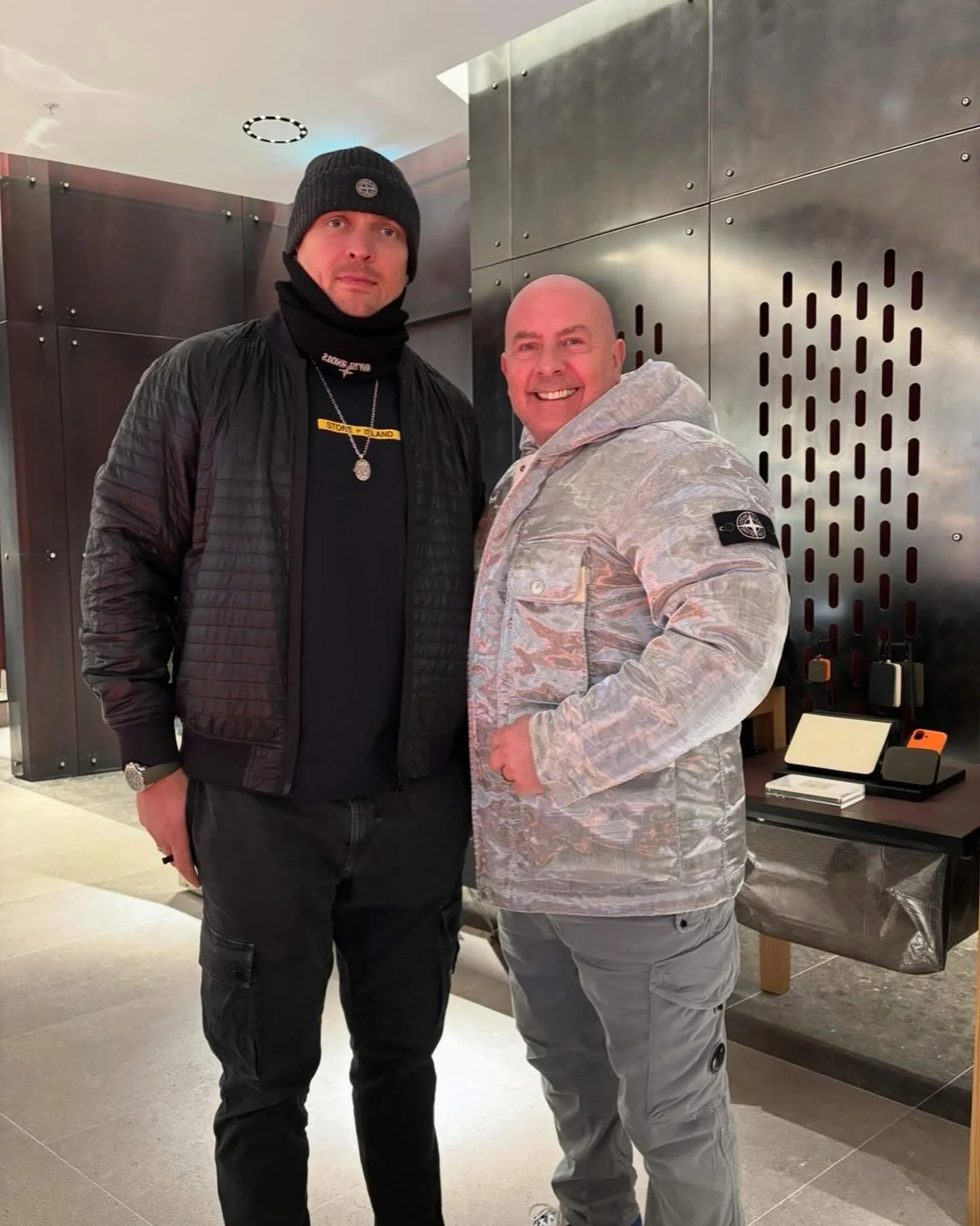 With @usykaa 
-
#stonedlove1982 #stoneisland #stoneislanduk #stoneislandtalk #stoneislandclothing