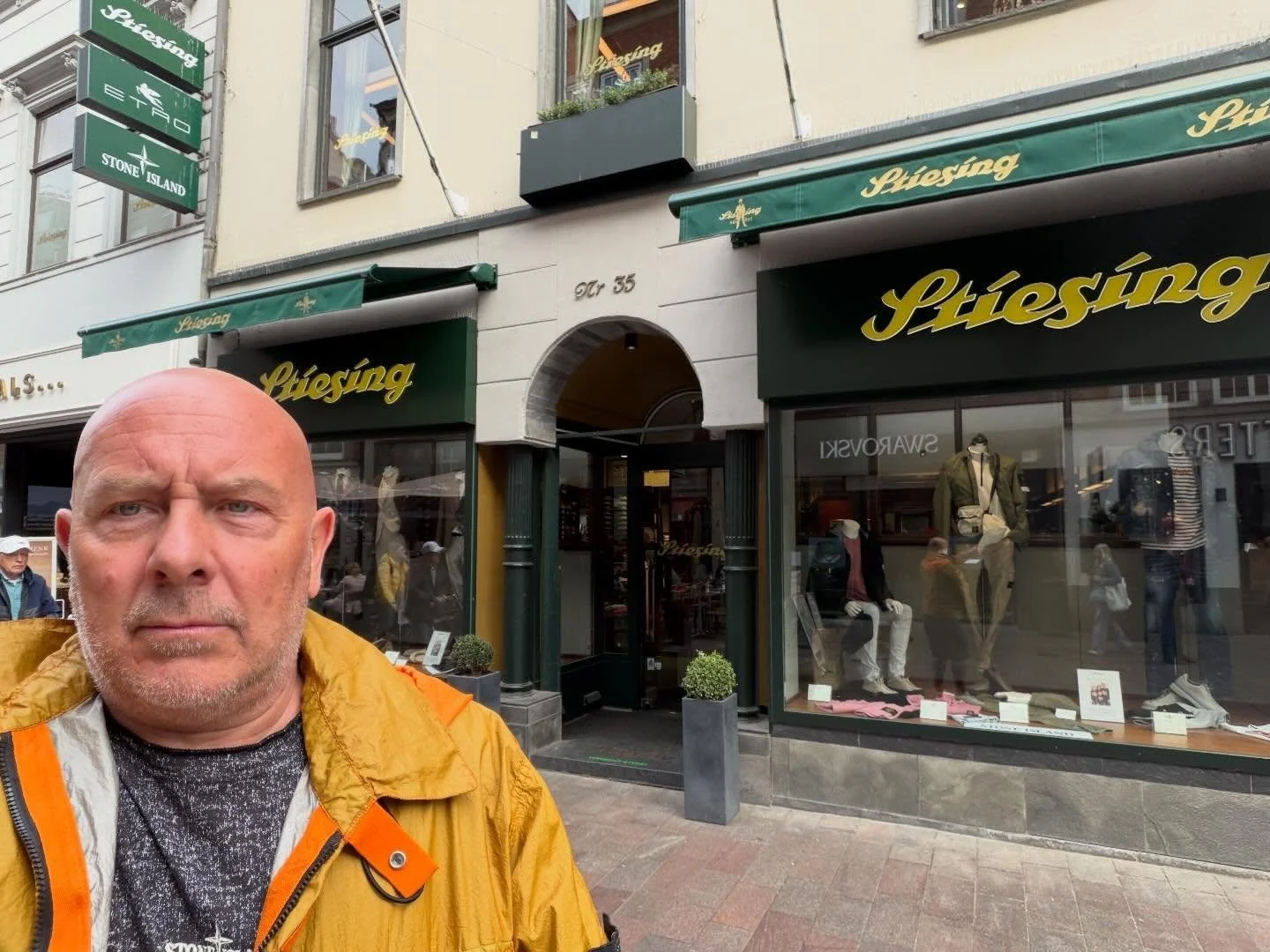 Whenever in Bremen, I always drop in to @herm.stiesing another great independent traditional menswear store but on the second floor has a floor dedicated to brands such as @stoneisland with knowledgable attentive staff. Love checking these independen
