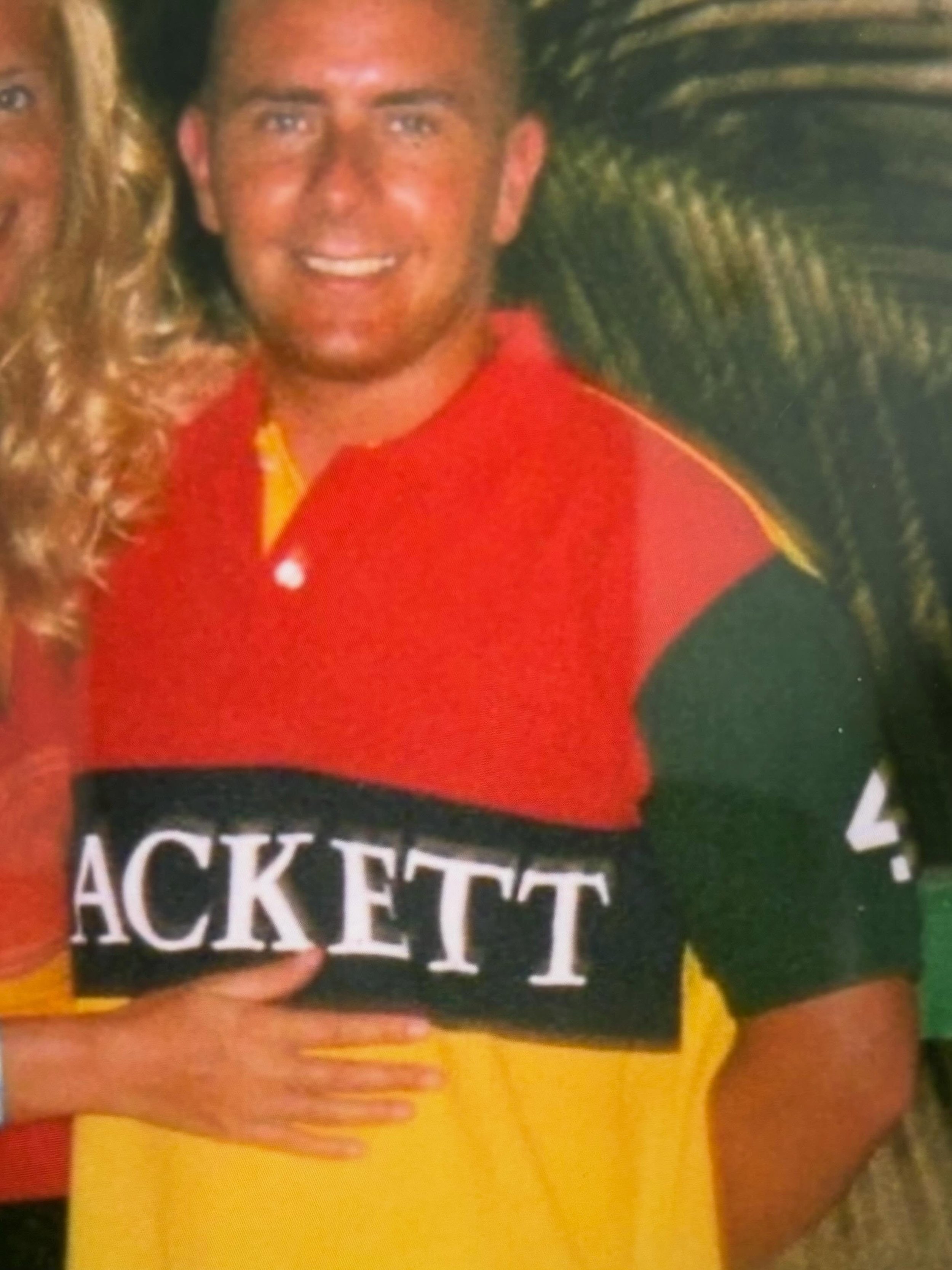 @hackettlondon in the early 2000s had 4/5 of these. Holiday in Cuba &amp; Anderlecht v Everton pre season friendly that was not friendly at all 😉
-
#stonedlove1982 #hackett #casuals