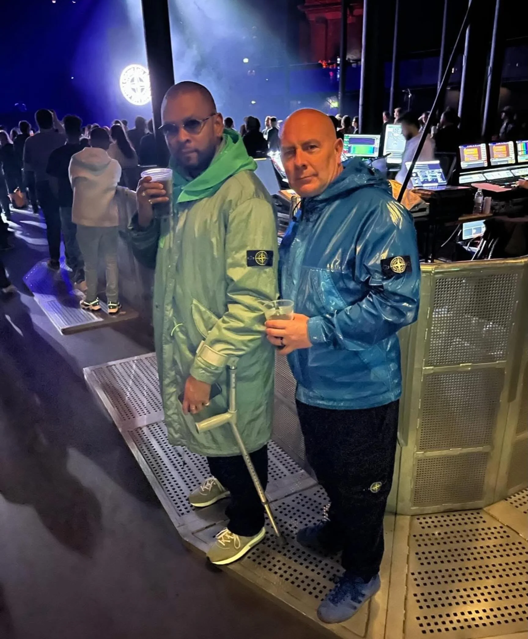 With the shark 🦈 @wstarboy1 
-
#stonedlove1982 #stoneisland #stoneislanduk #stoneislandtalk #stoneislandclothing