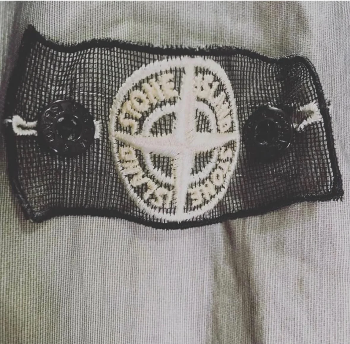 Snowflake mesh badge 
-
#stonedlove1982 #stoneisland #stoneislanduk #stoneislandtalk #stoneislandclothing