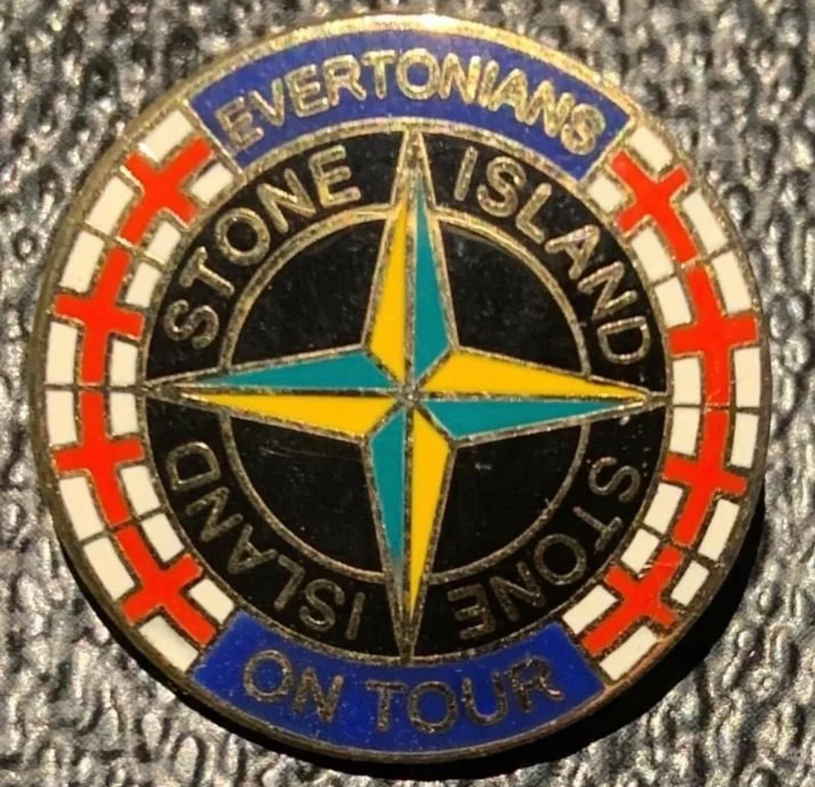 My Stone Island Pin Badge
-
#stonedlove1982 #stoneisland #stoneislanduk #stoneislandtalk #everton