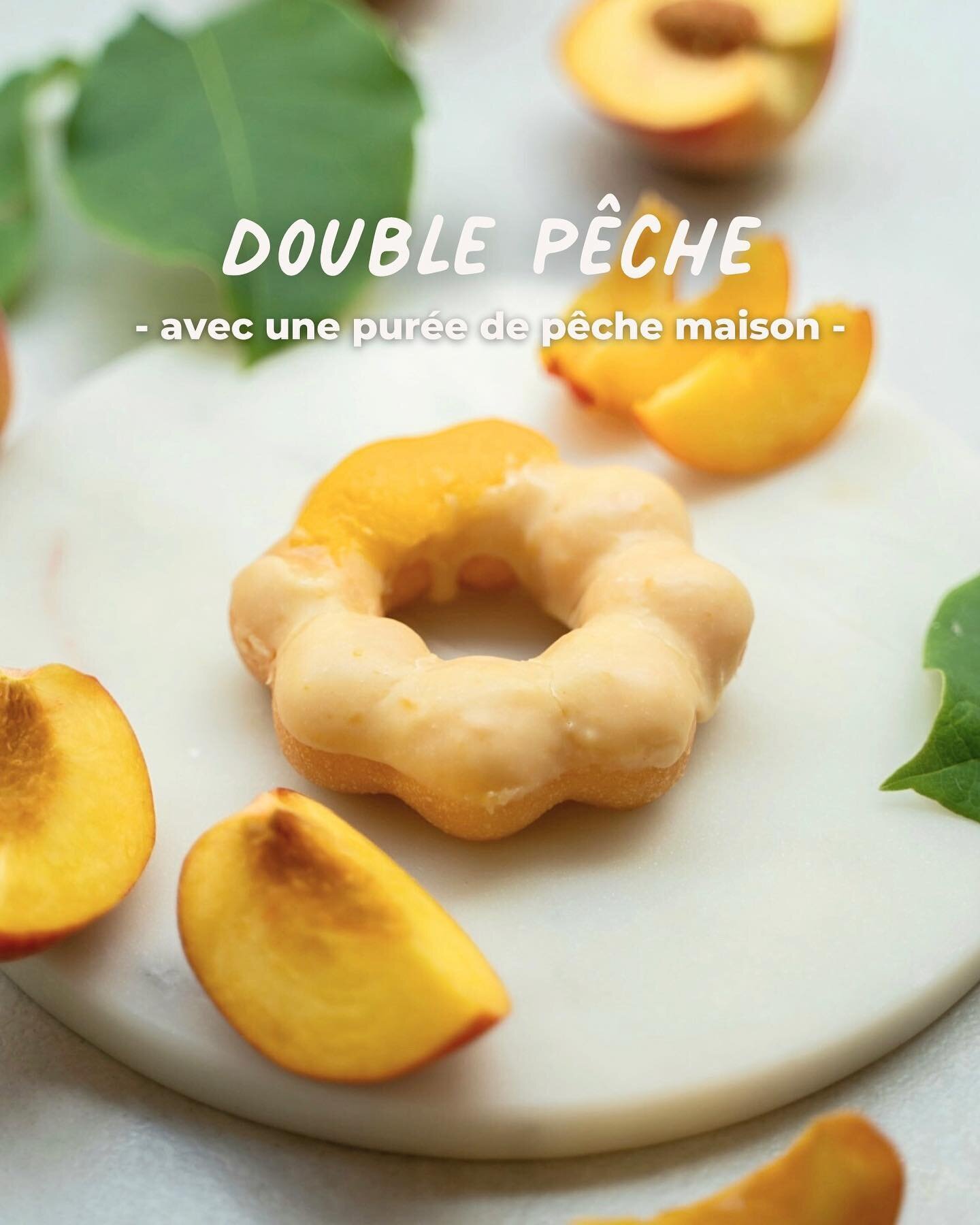 D&rsquo;une douceur et d&rsquo;une onctuosit&eacute; incomparables 💛

☁️ D&eacute;couvrez notre mochi donut Double P&ecirc;che ! Une recette soigneusement &eacute;labor&eacute;e &agrave; partir d'une pur&eacute;e de p&ecirc;che maison et de chocolat