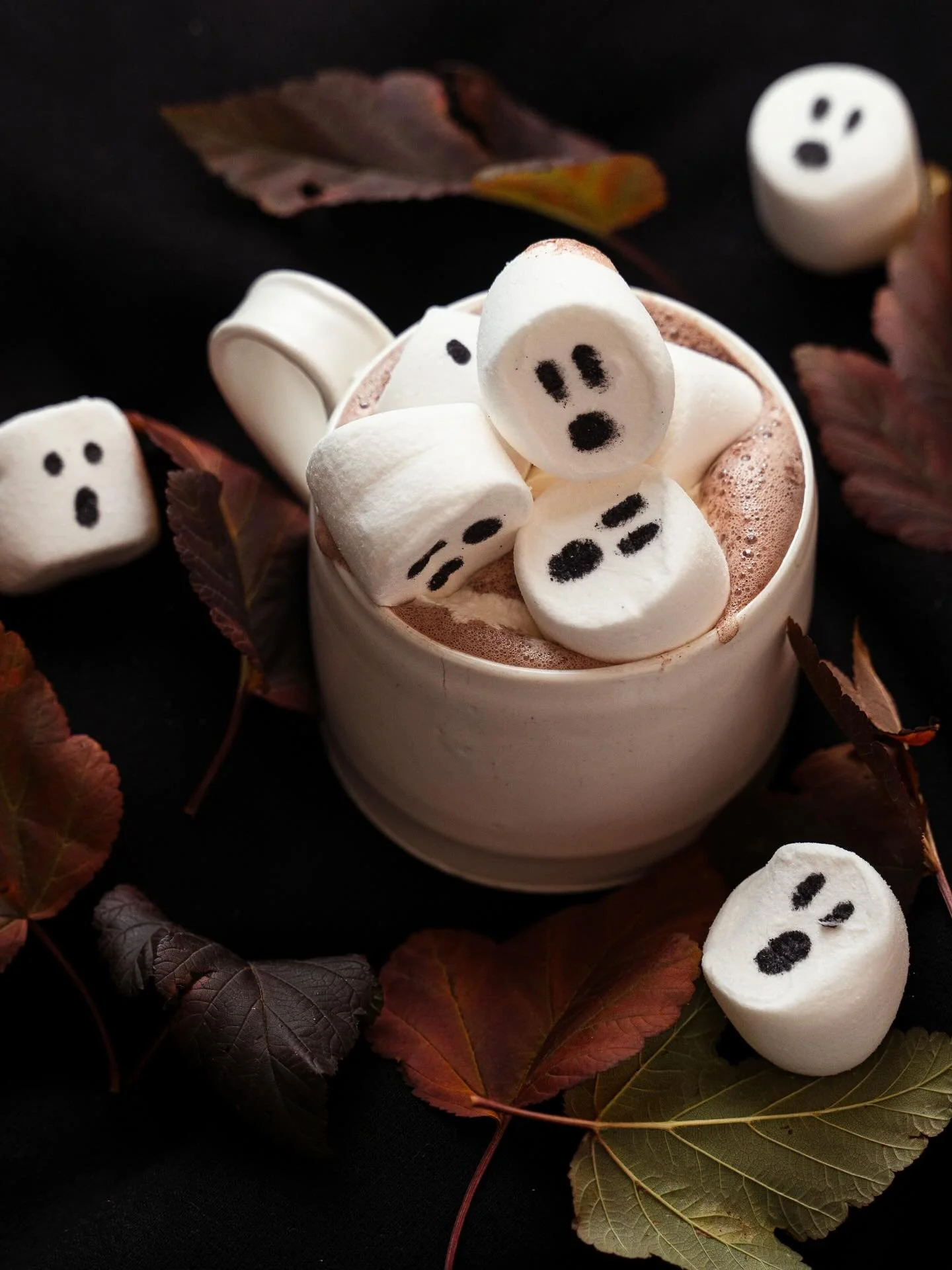 The only TREATS we&rsquo;re hoping for this halloween!

#halloween #halloweenhotchocolate #hotchocolate