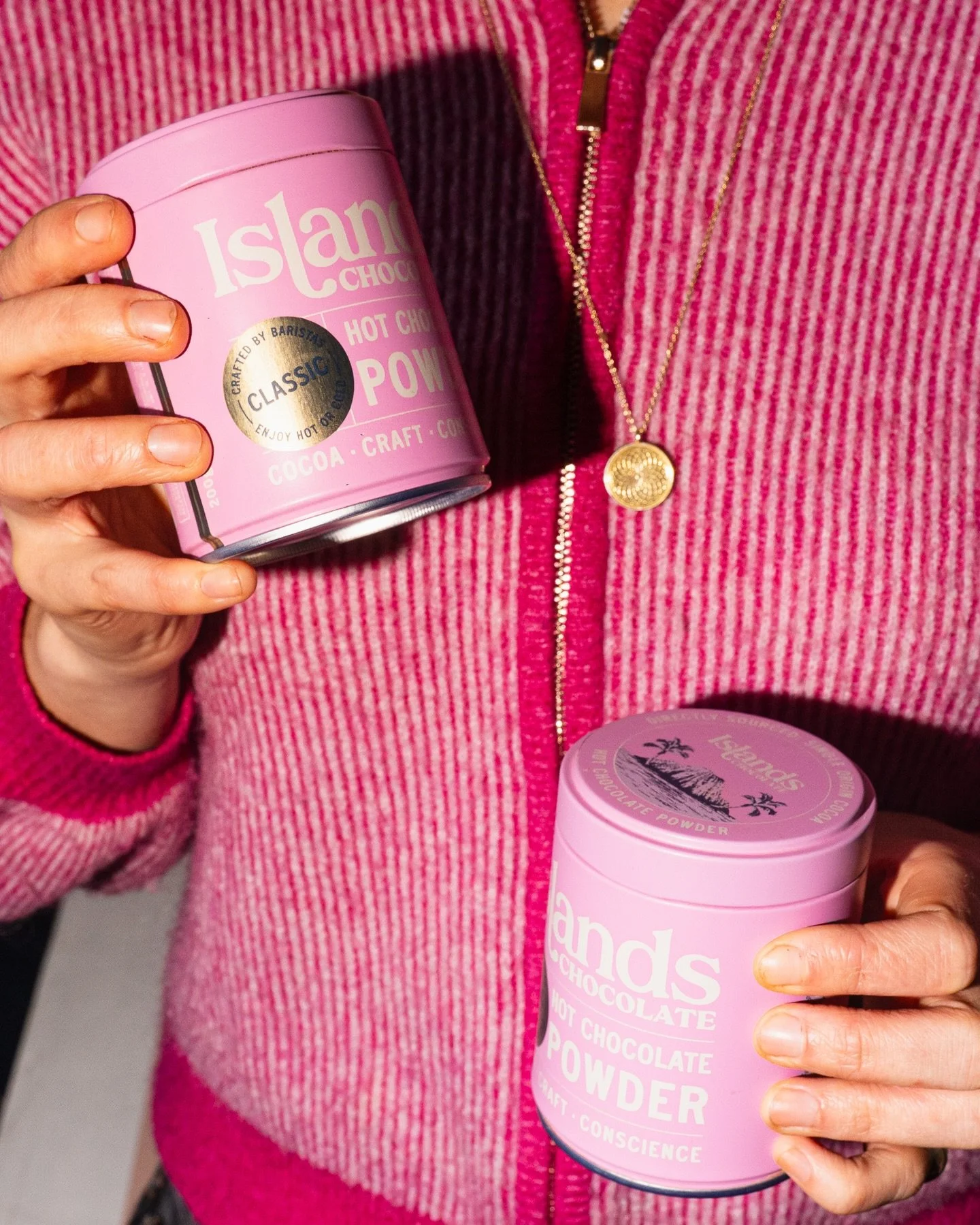 Pink to make the boys drink 💗

Valentines Day is just around the corner, so it only feels right to add a little indulgence to the weekend. Valentines, Galentines, Palentines - our cute Classic Hot Chocolate Powder tins are perfect for any and all oc