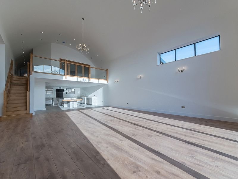 Common Farm Dutch Barn Atrium Kitchen.jpg