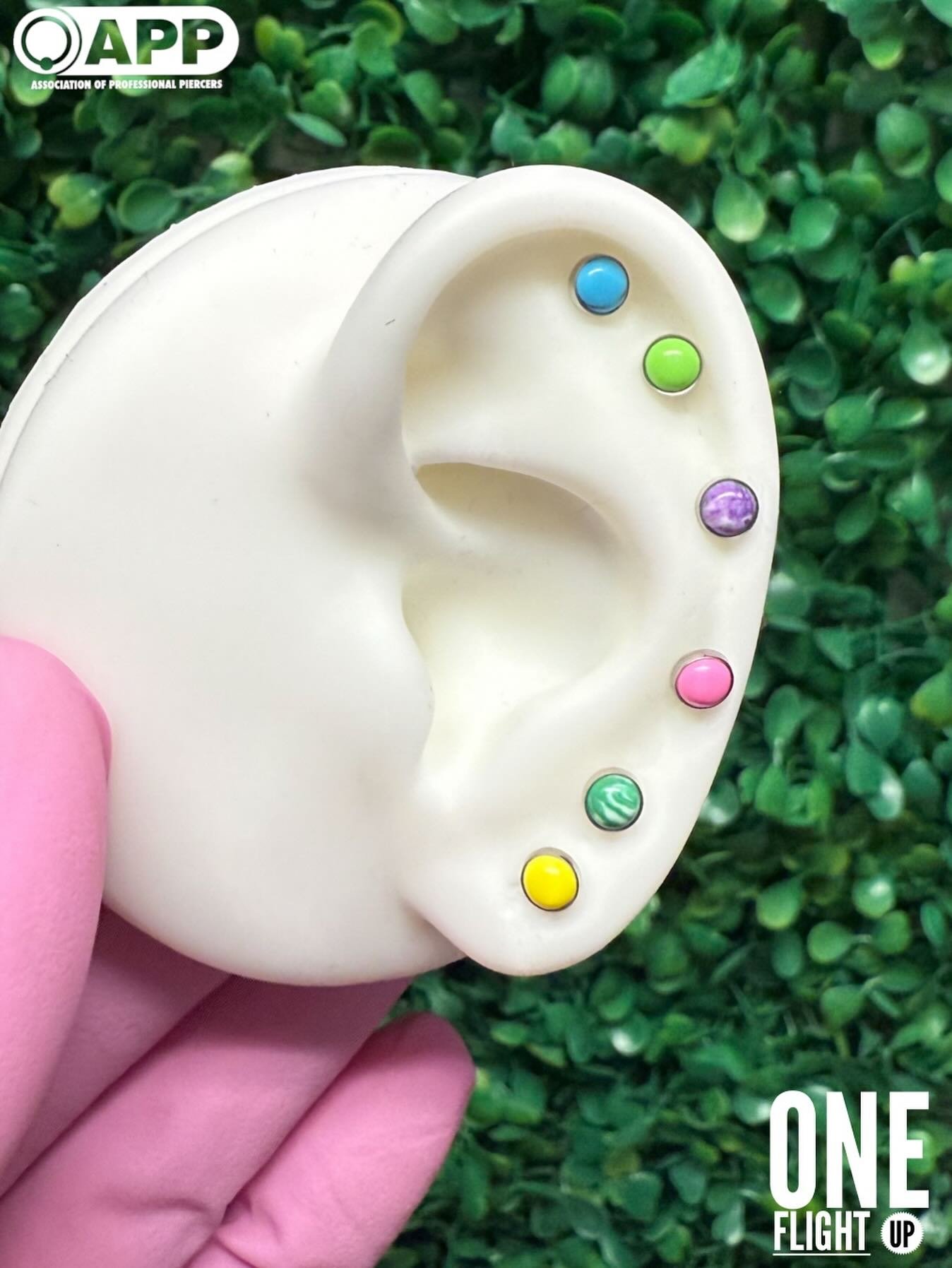 NEW JEWELRY arrivals!! 💫 Tell me these don&rsquo;t look like those candy dots we used to peel off paper 😍🍭

Limited stock one pair per color 🩷