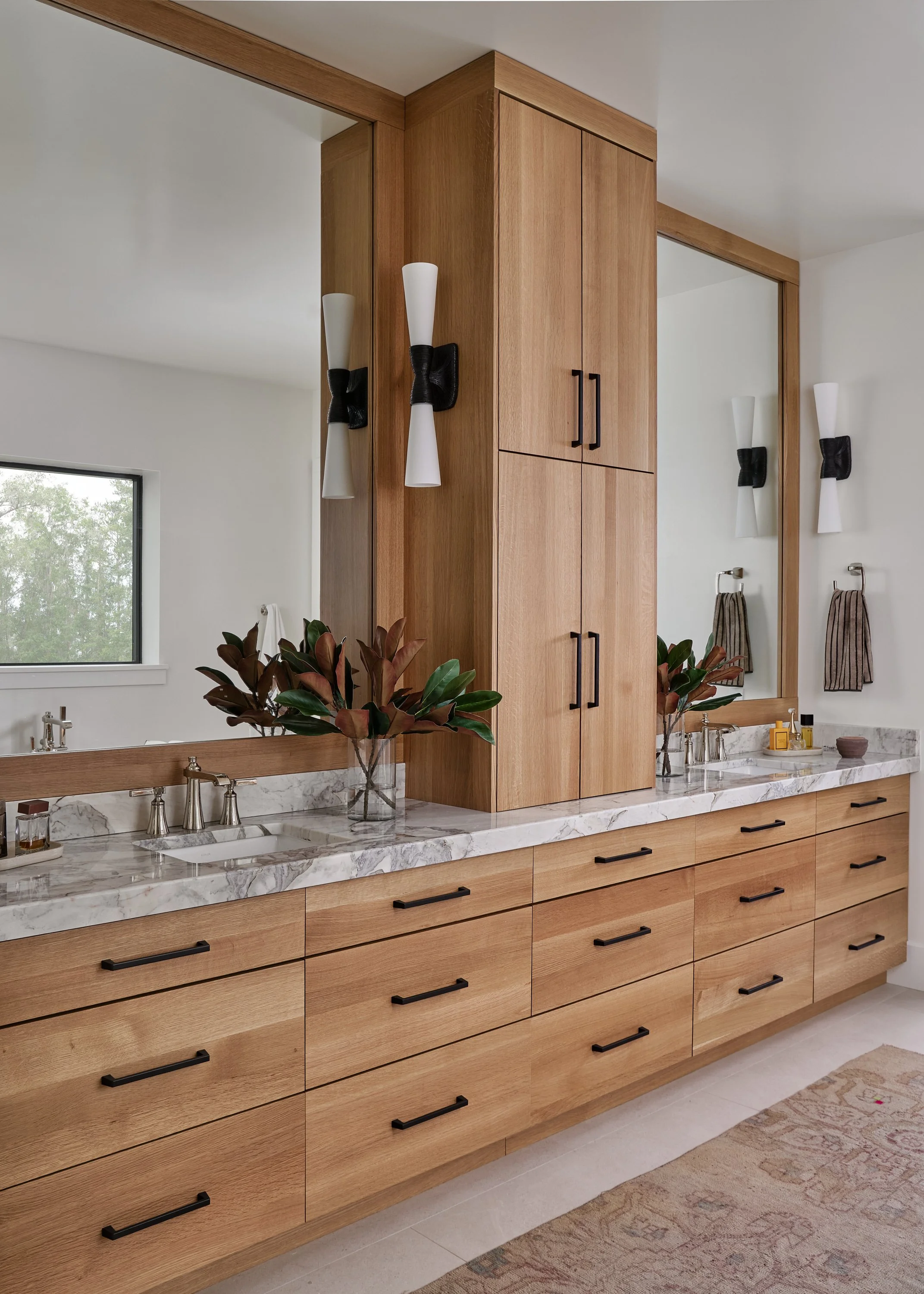 J_Holland_Modern_Hill_Country_3764 1.jpg