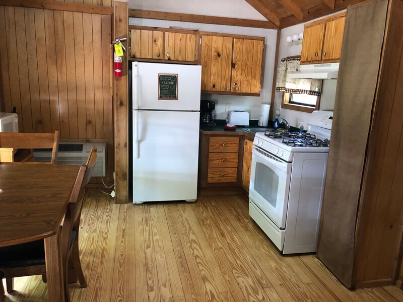 hideawaycabin4.jpg