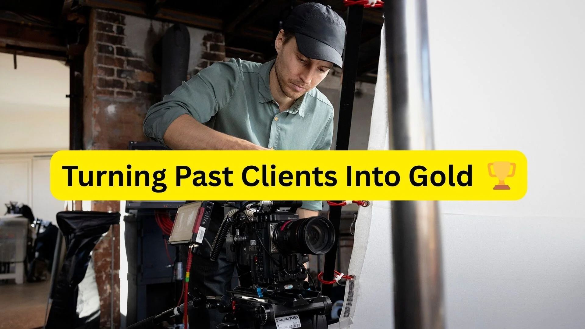 Turning Past Clients Into Freelance Gold: The Alkemi of CRM